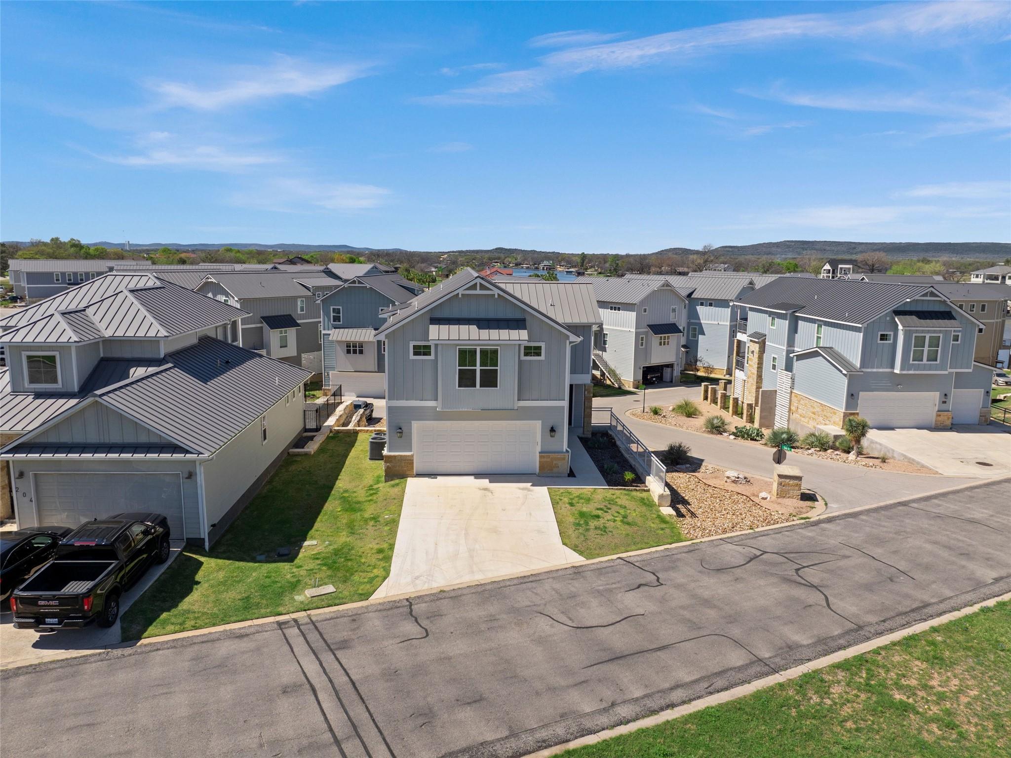 200 Archview Ln, Kingsland, TX 78639