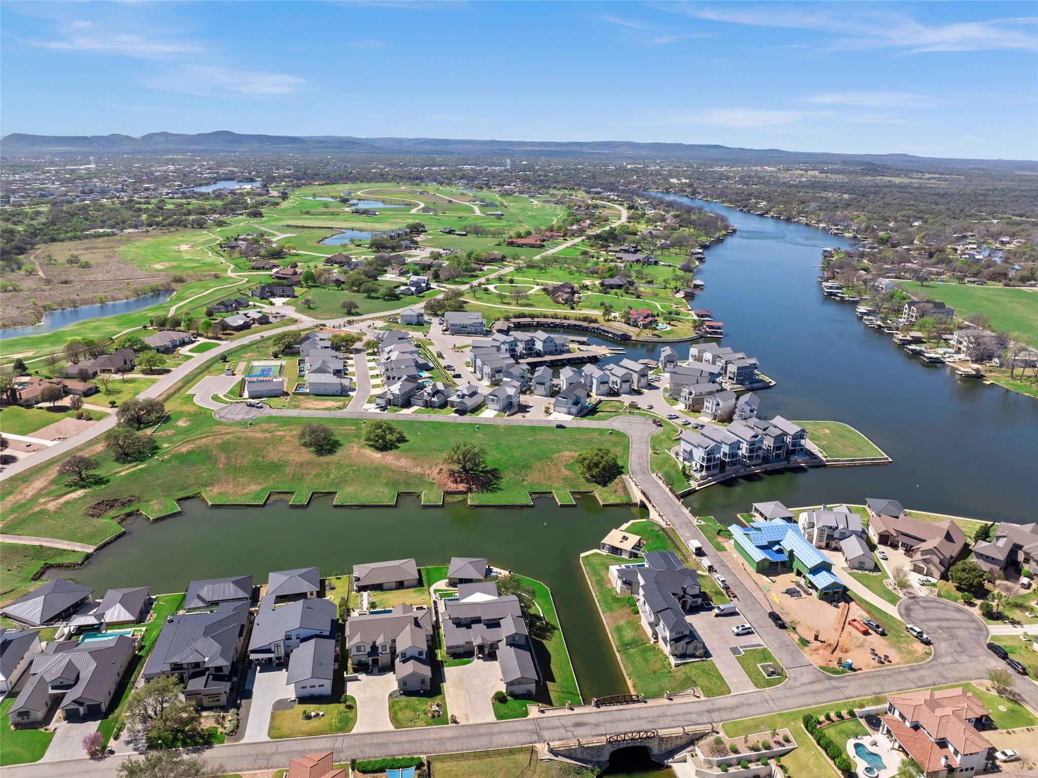 200 Archview Ln, Kingsland, TX 78639