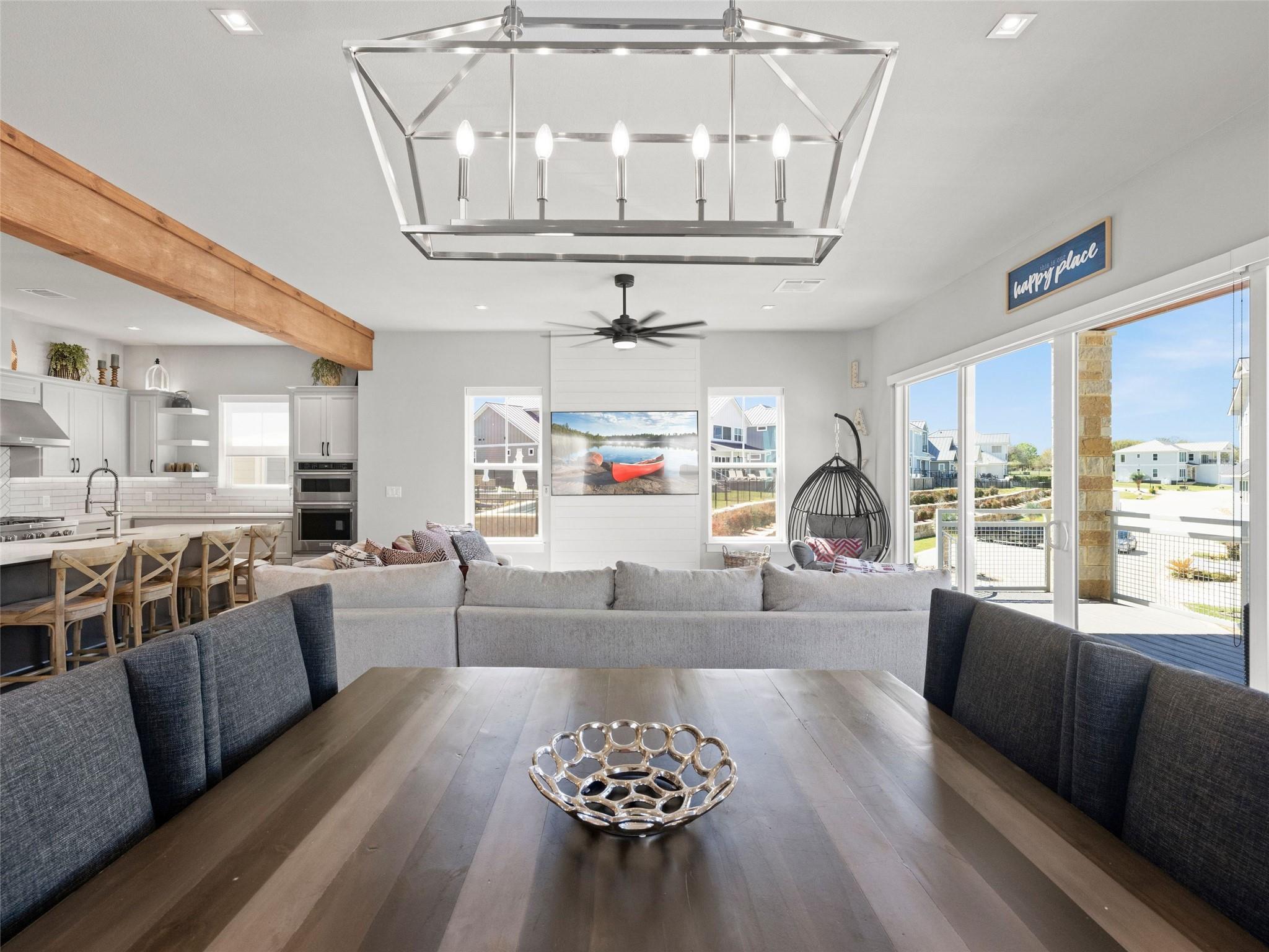 200 Archview Ln, Kingsland, TX 78639