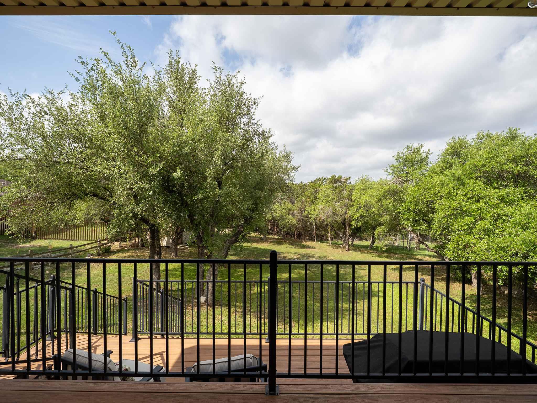 10212 Thomas Ln, Dripping Springs, TX 78620