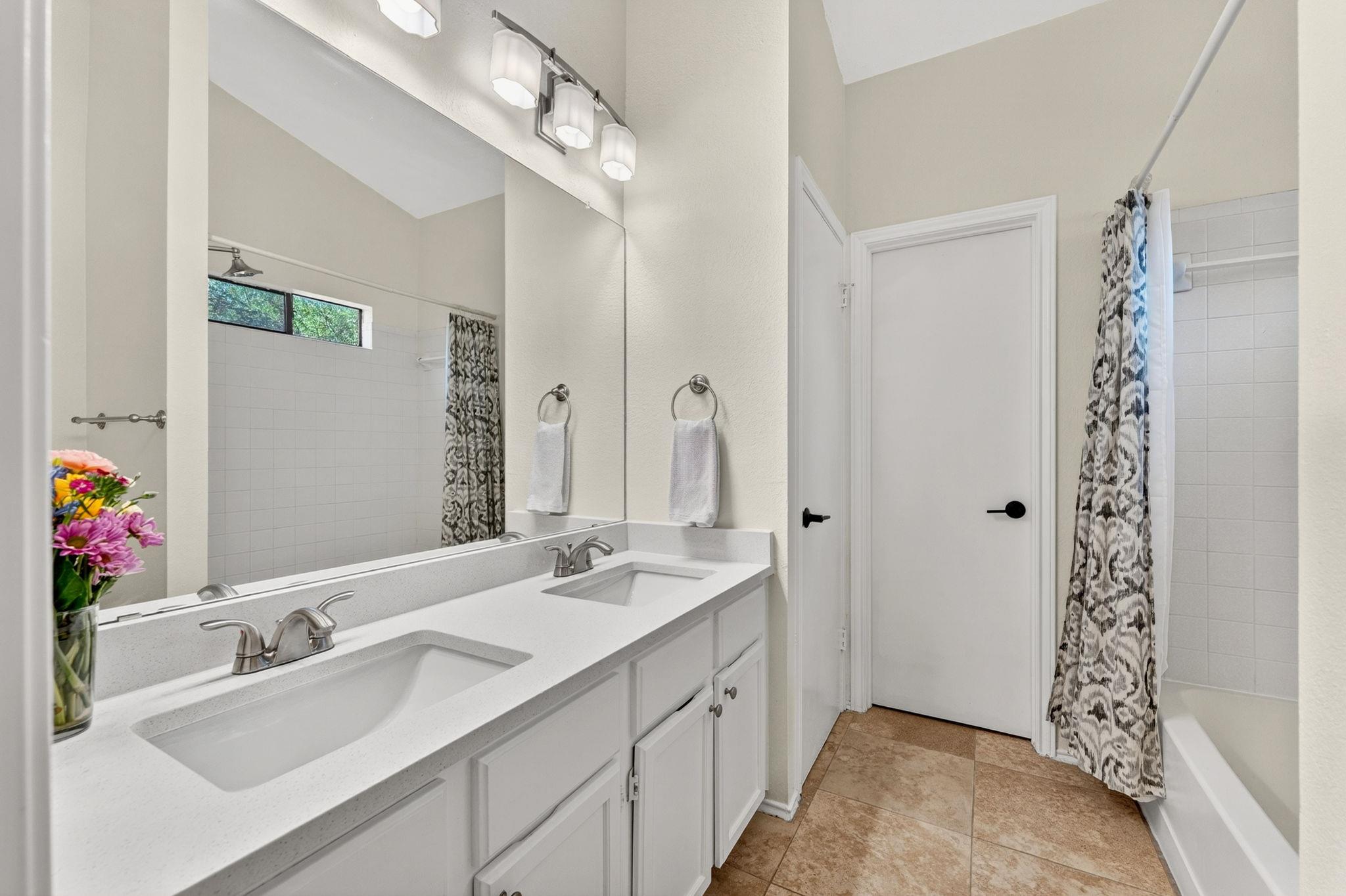 1407 Black Cherry Dr, Cedar Park, TX 78613