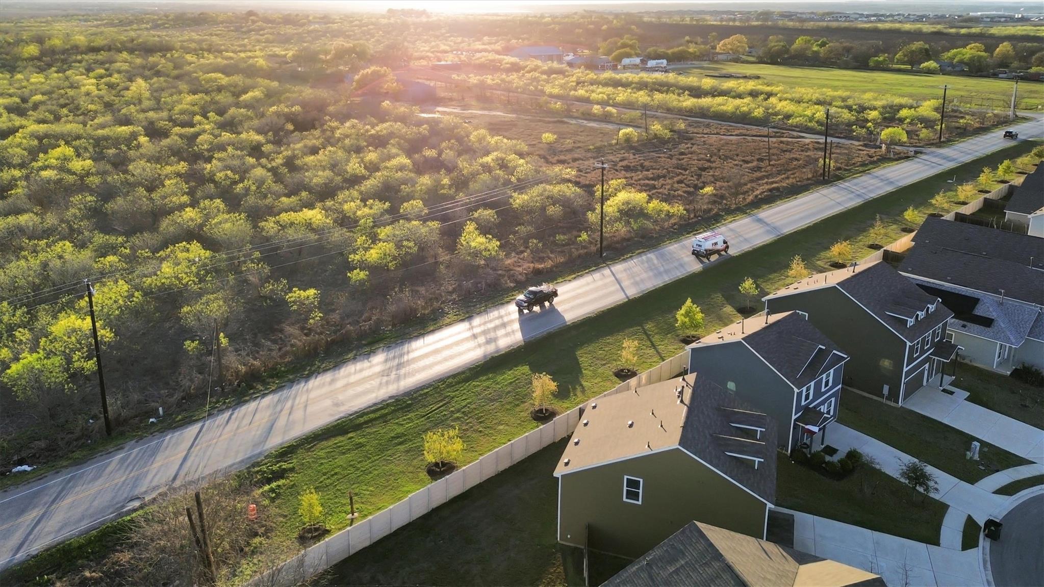 385 Soapstone Pass, Maxwell, TX 78656