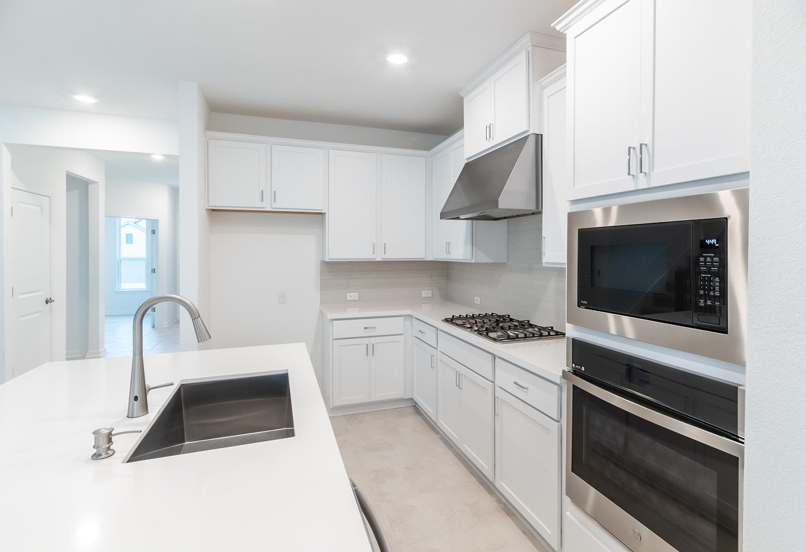 6400 Night Chinook Dr, Buda, TX 78610