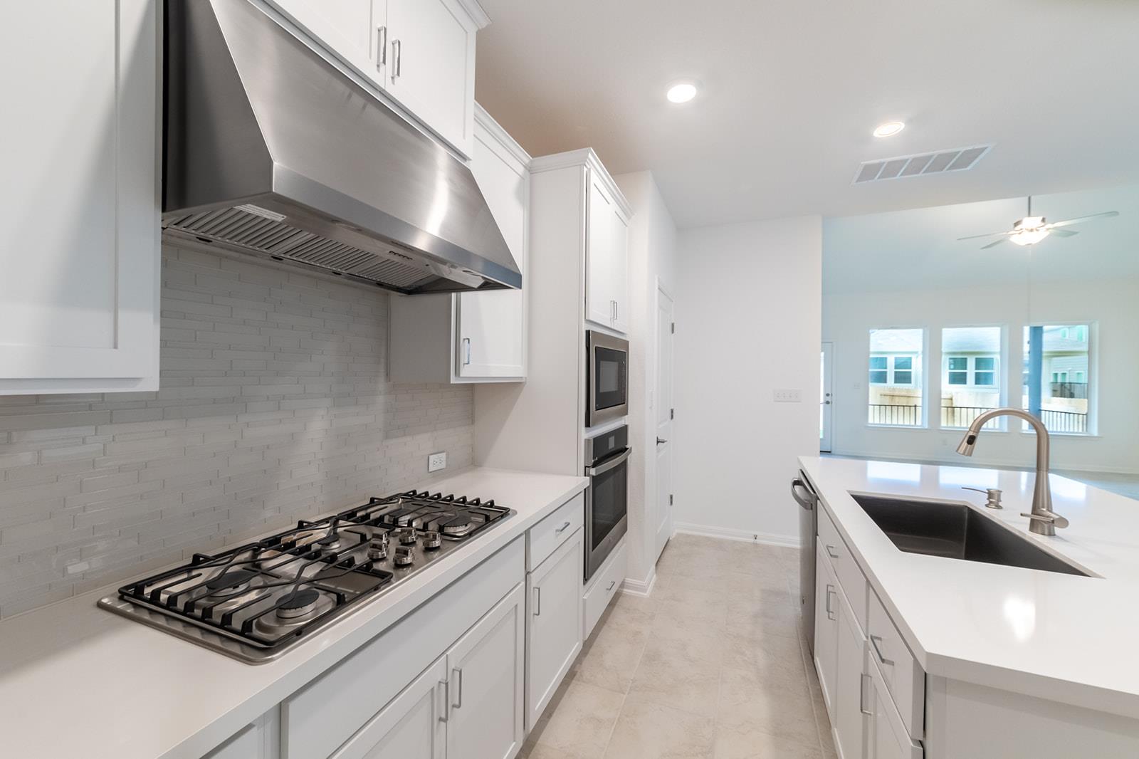 6400 Night Chinook Dr, Buda, TX 78610