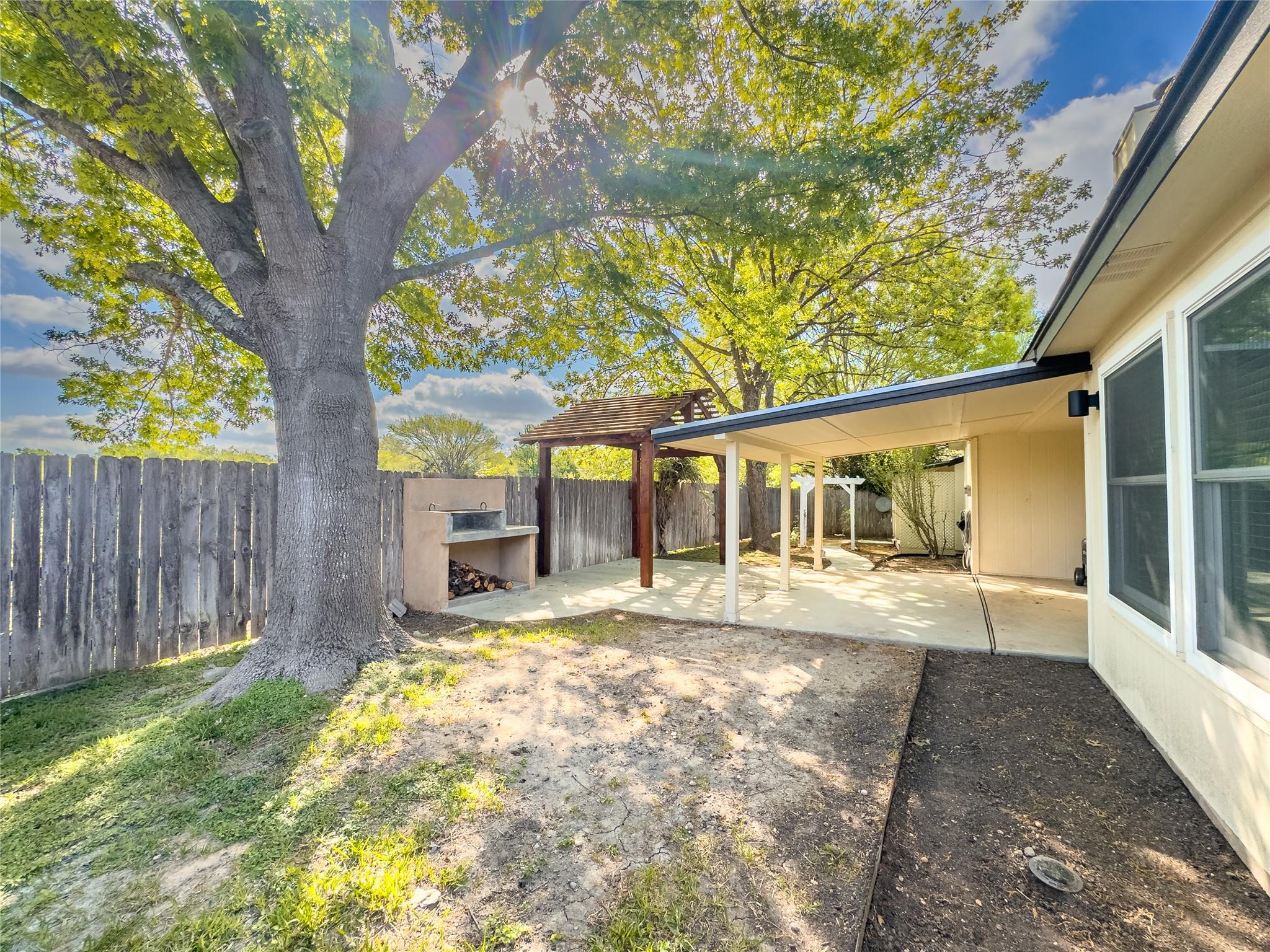 157 Meadowlark Cir, Georgetown, TX 78626