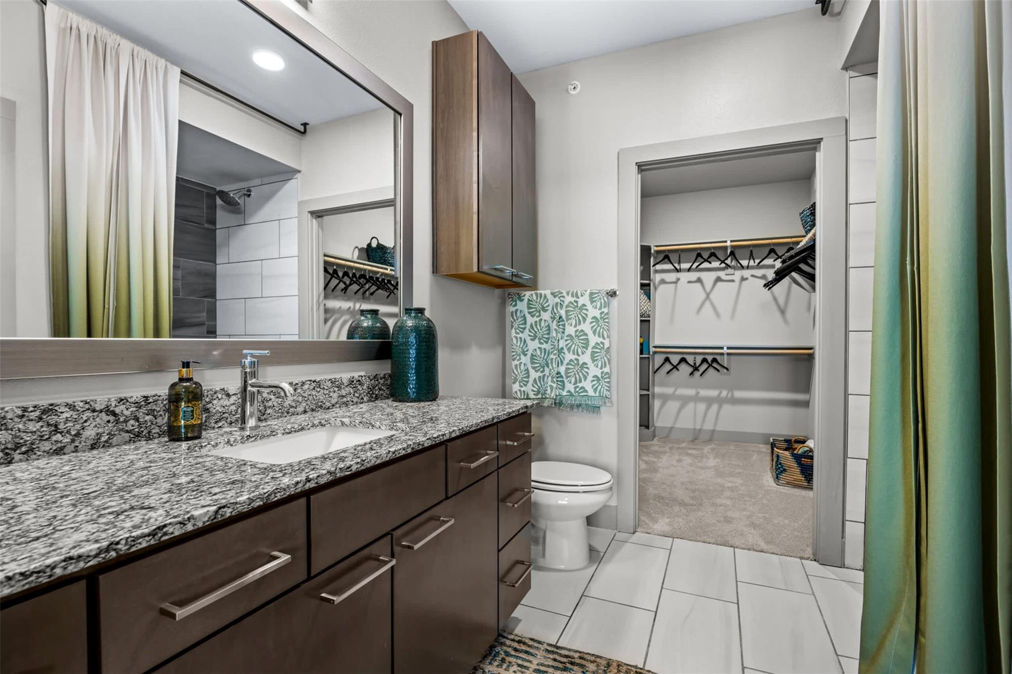 6107 E Riverside Dr # 350, Austin, TX 78741