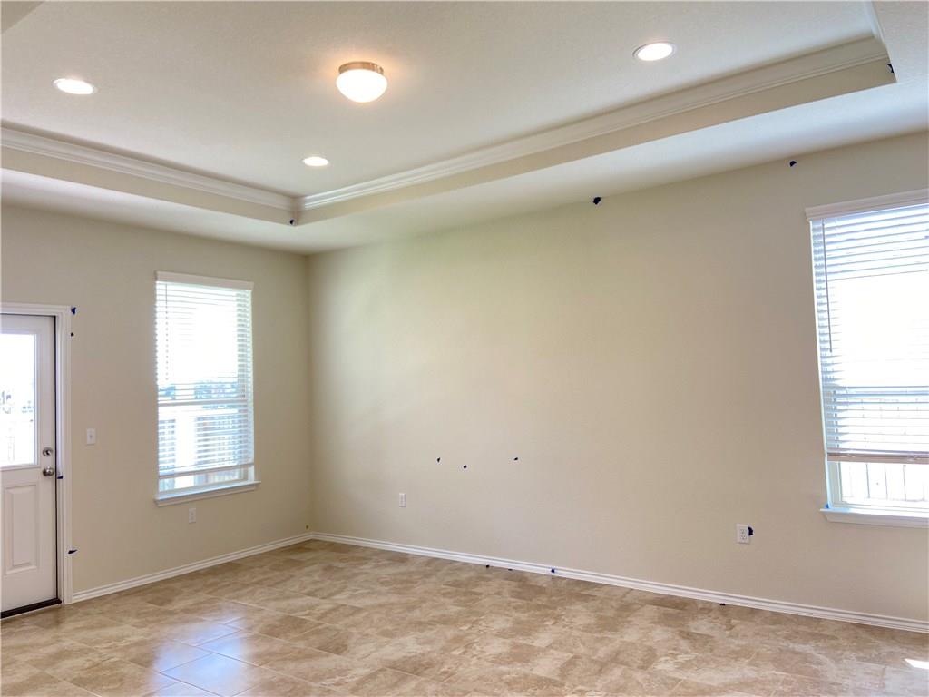 615 Saturnia Dr, Georgetown, TX 78628