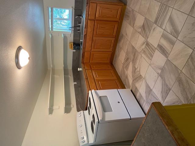 823 Monterrey St, Lockhart, TX 78644