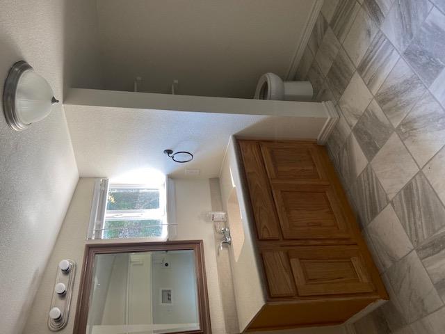 823 Monterrey St, Lockhart, TX 78644