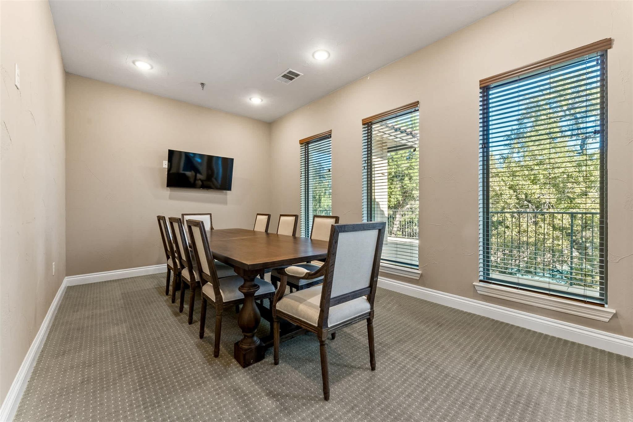 12205 N Lamar Blvd # 0422, Austin, TX 78753