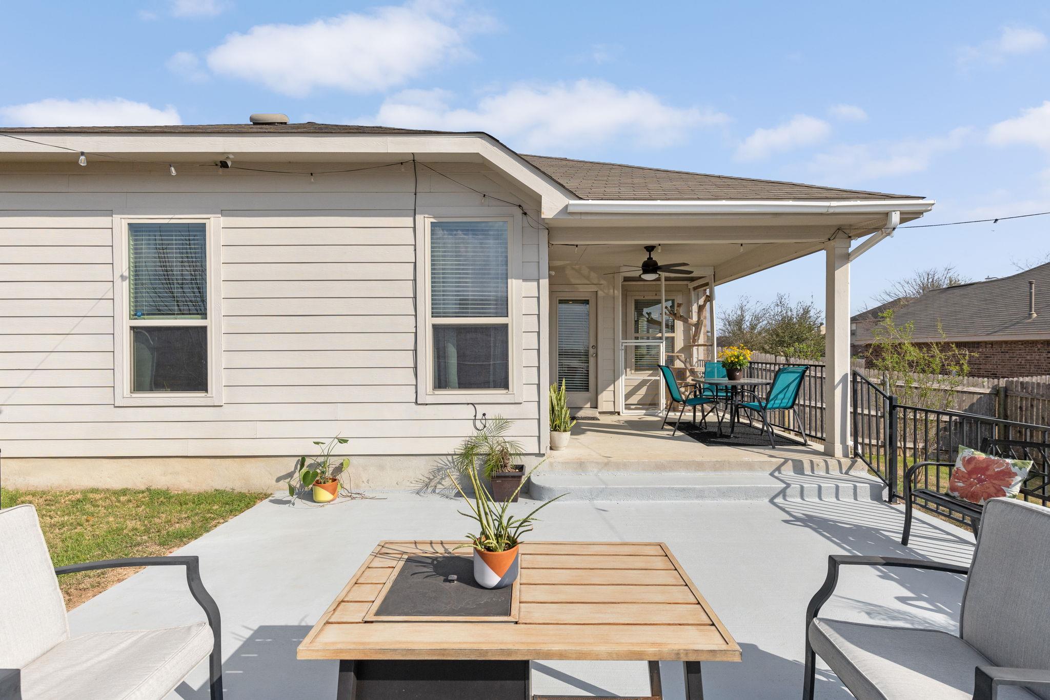 297 Coral Stone Trl, Buda, TX 78610