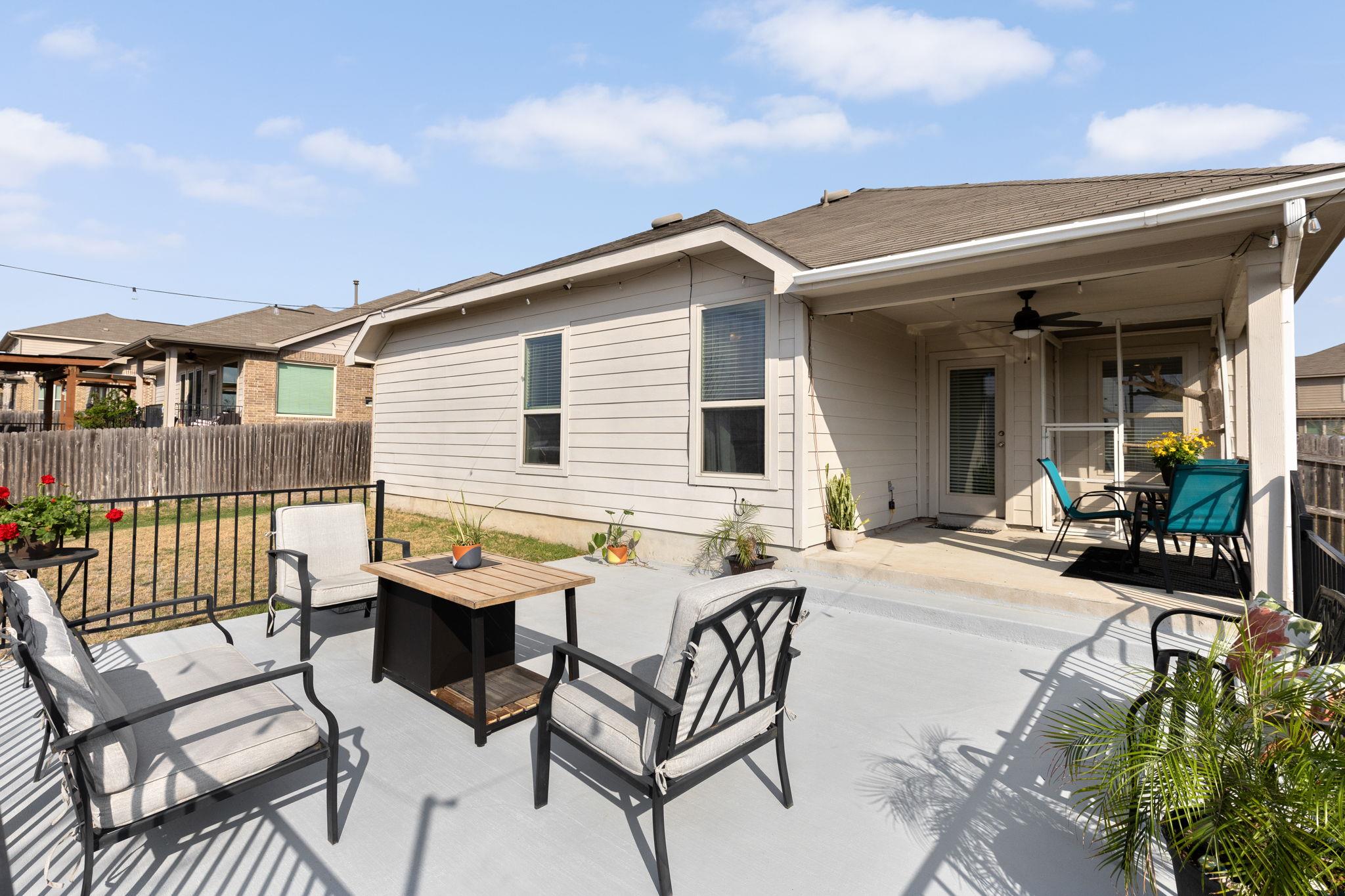 297 Coral Stone Trl, Buda, TX 78610