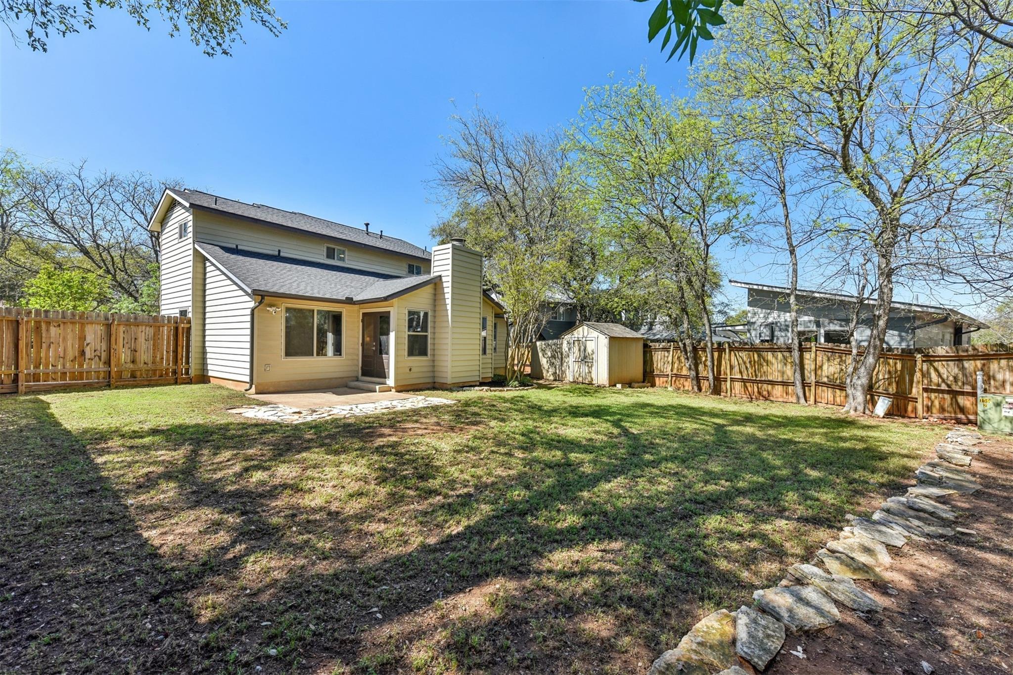 4910 Pelham Dr, Austin, TX 78727