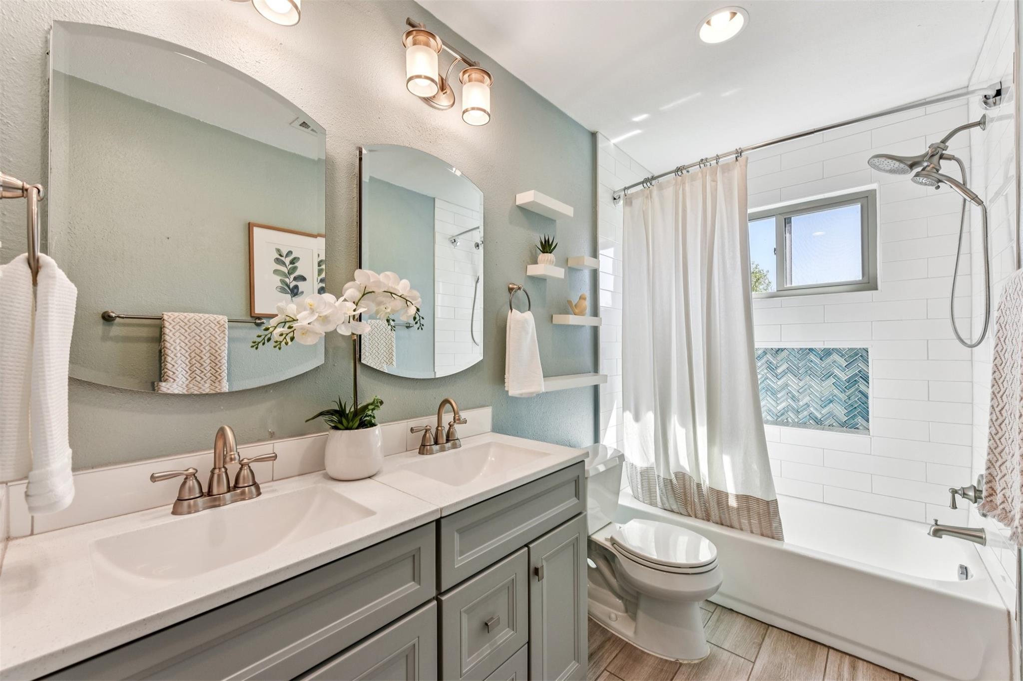 4910 Pelham Dr, Austin, TX 78727