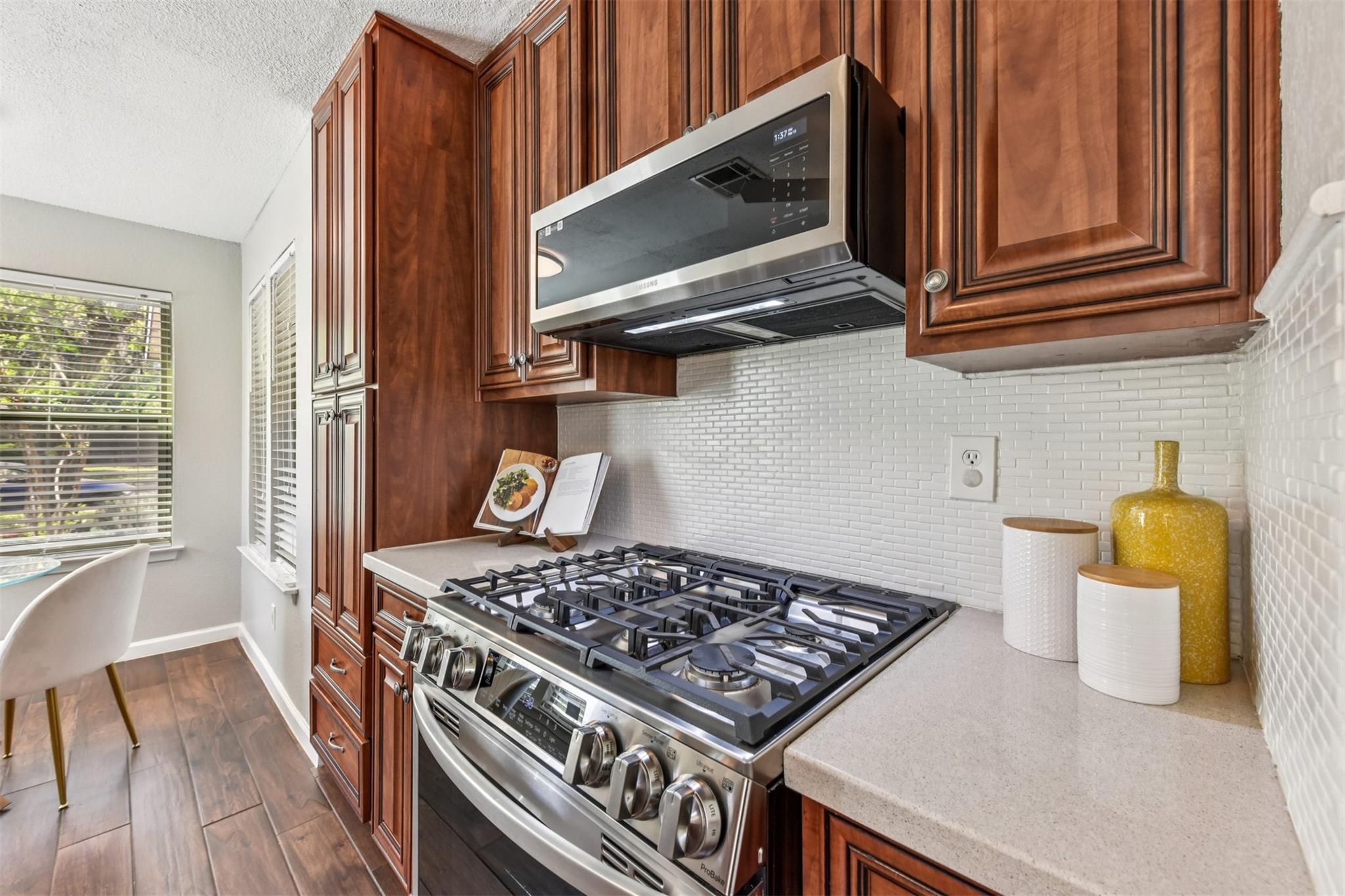 4910 Pelham Dr, Austin, TX 78727