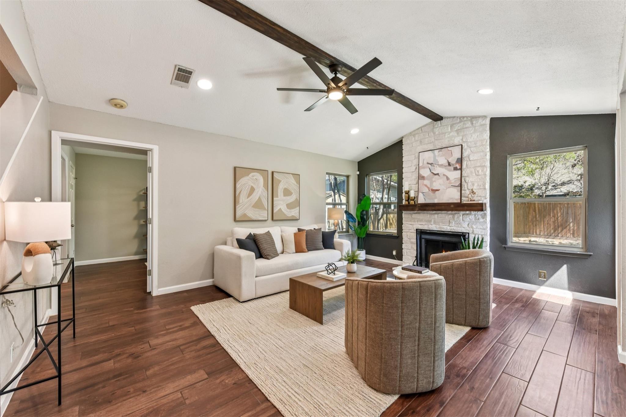 4910 Pelham Dr, Austin, TX 78727