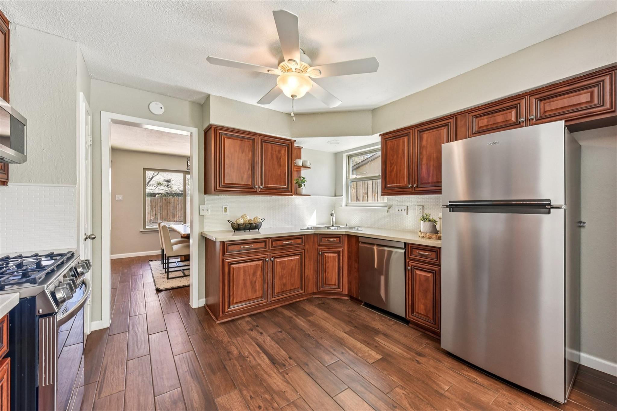 4910 Pelham Dr, Austin, TX 78727