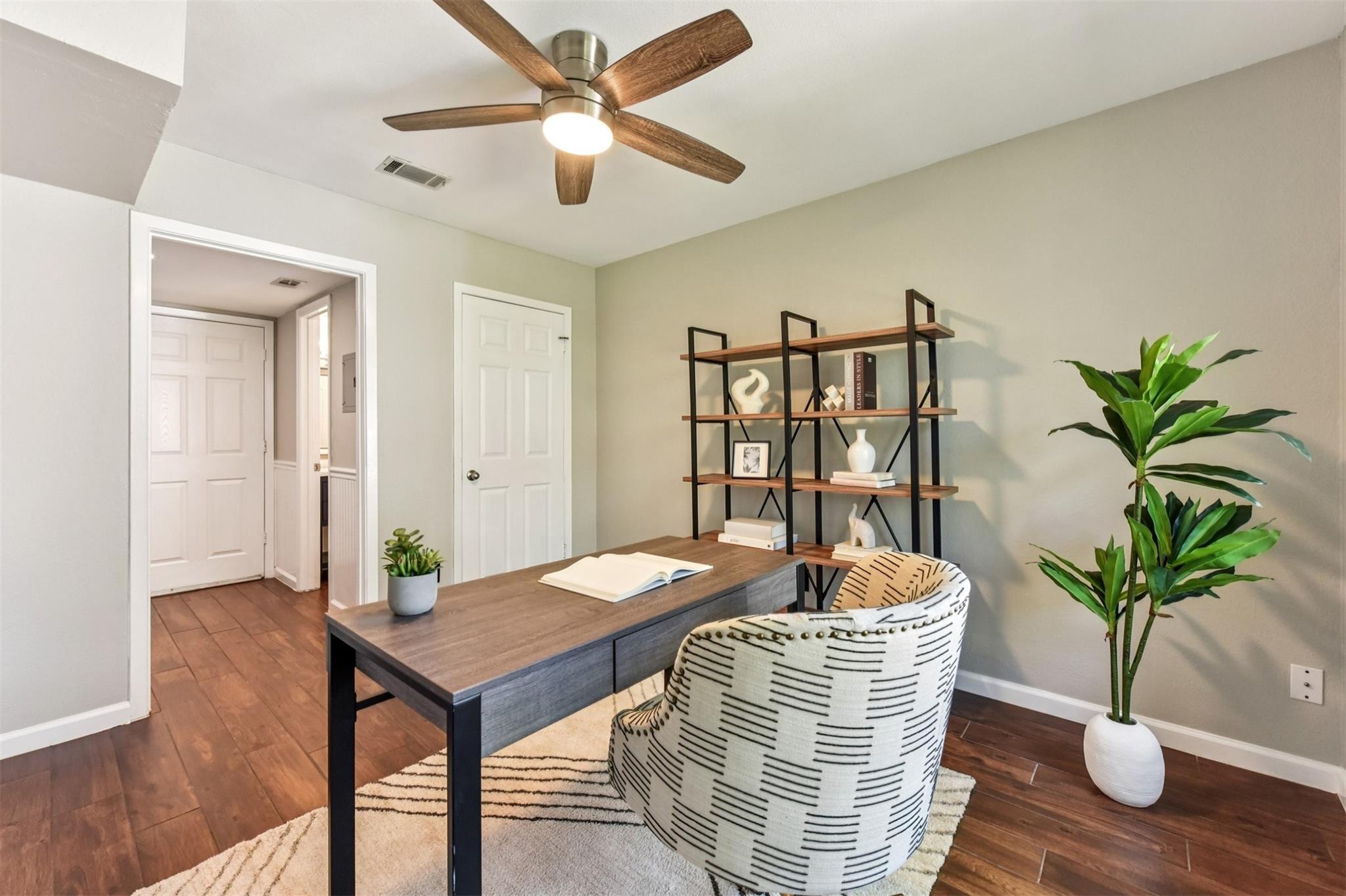 4910 Pelham Dr, Austin, TX 78727