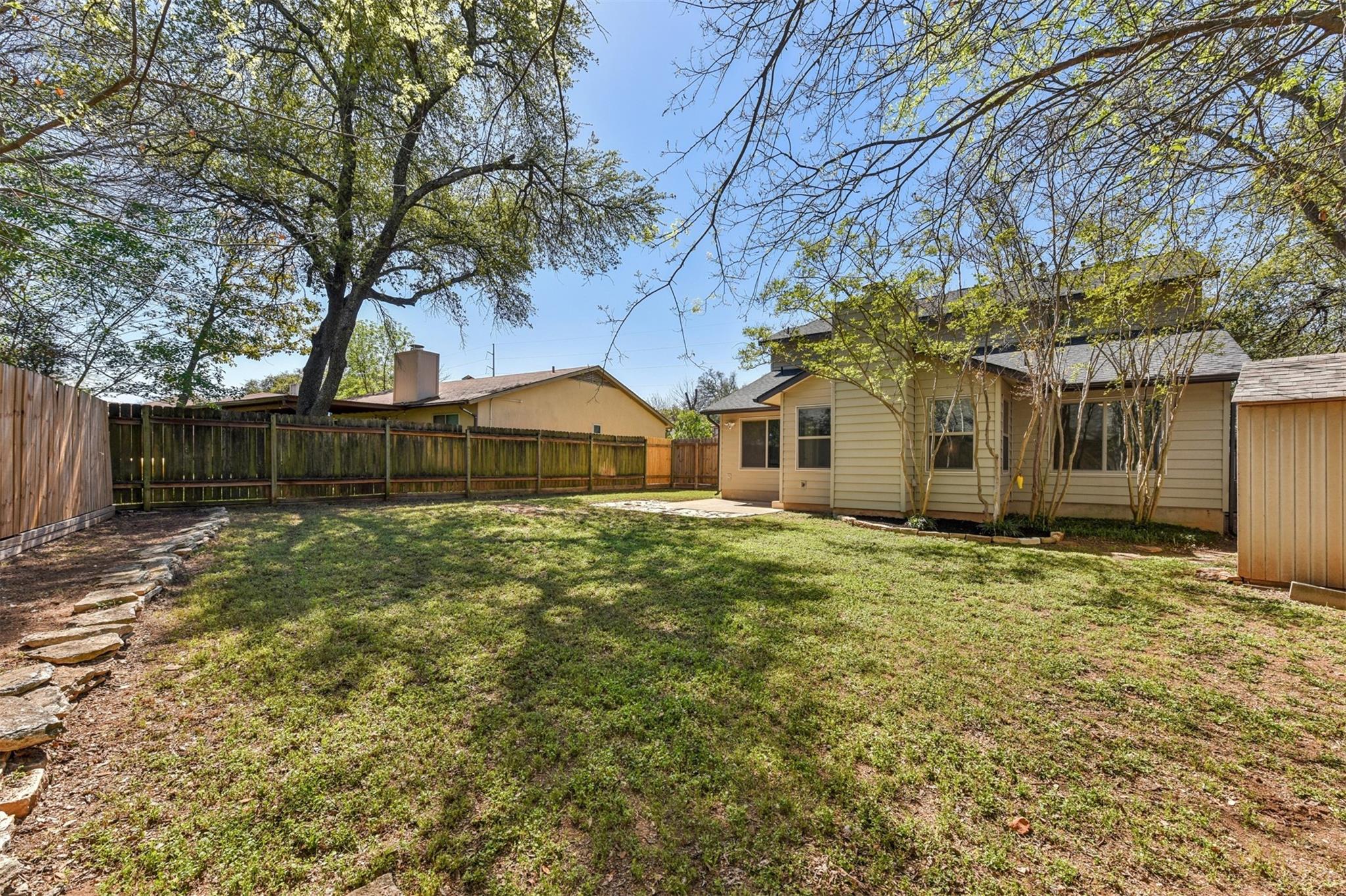 4910 Pelham Dr, Austin, TX 78727