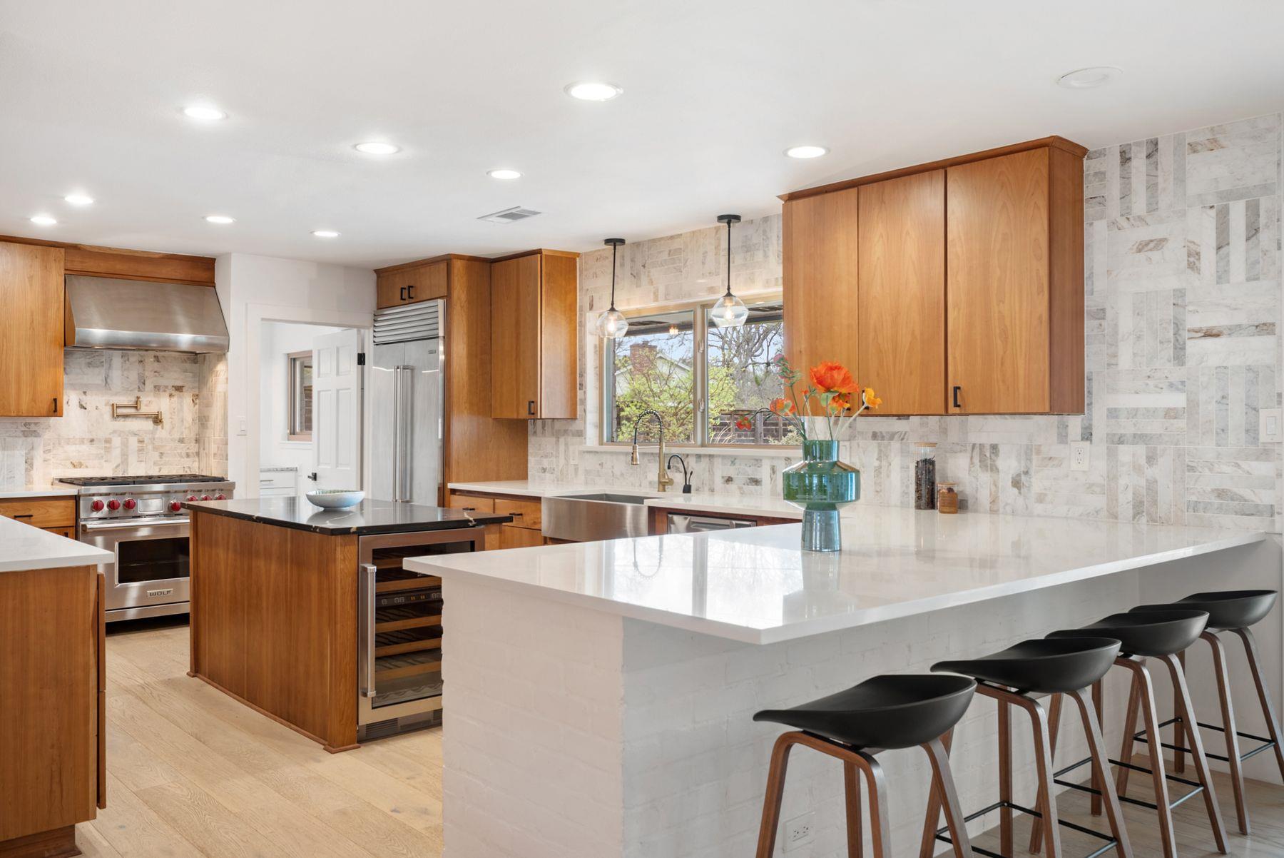 4022 N Hills Dr, Austin, TX 78731