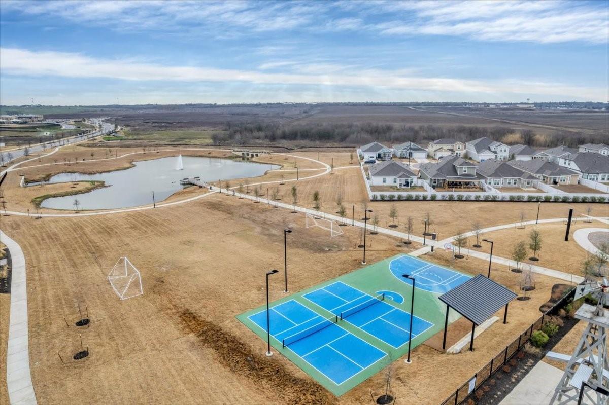 116 Honeybee Ln, Elgin, TX 78621