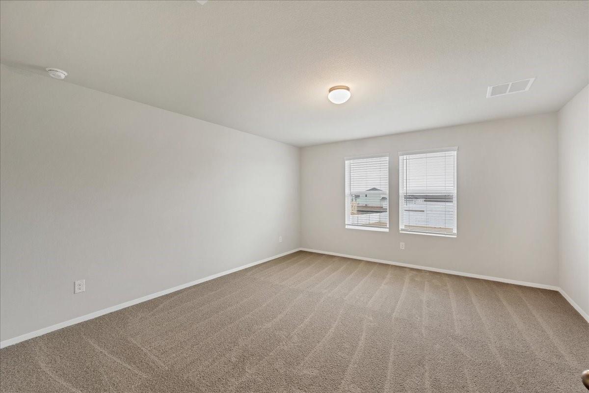 116 Honeybee Ln, Elgin, TX 78621