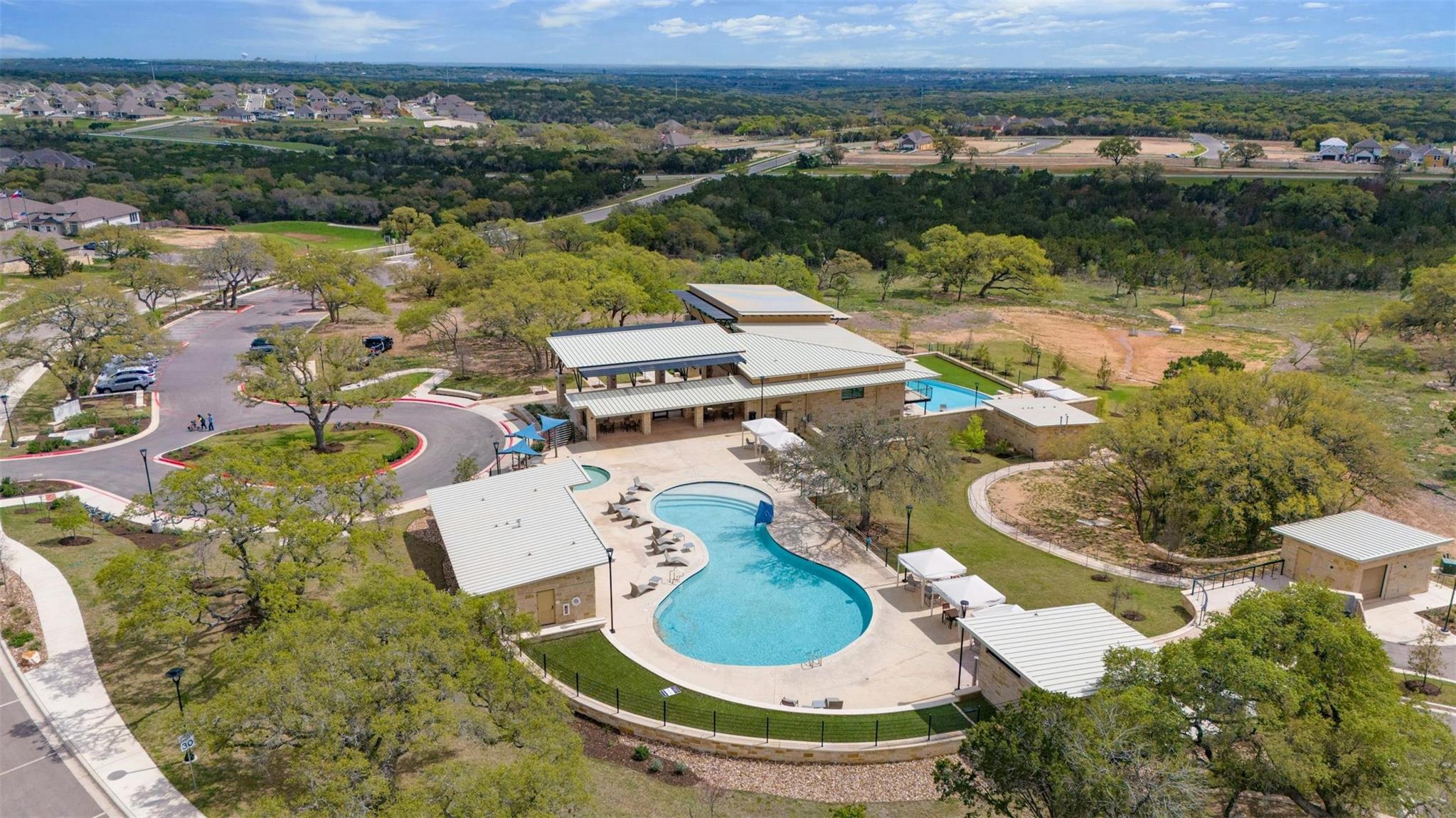 104 Rainbow Valley Trl, San Marcos, TX 78666