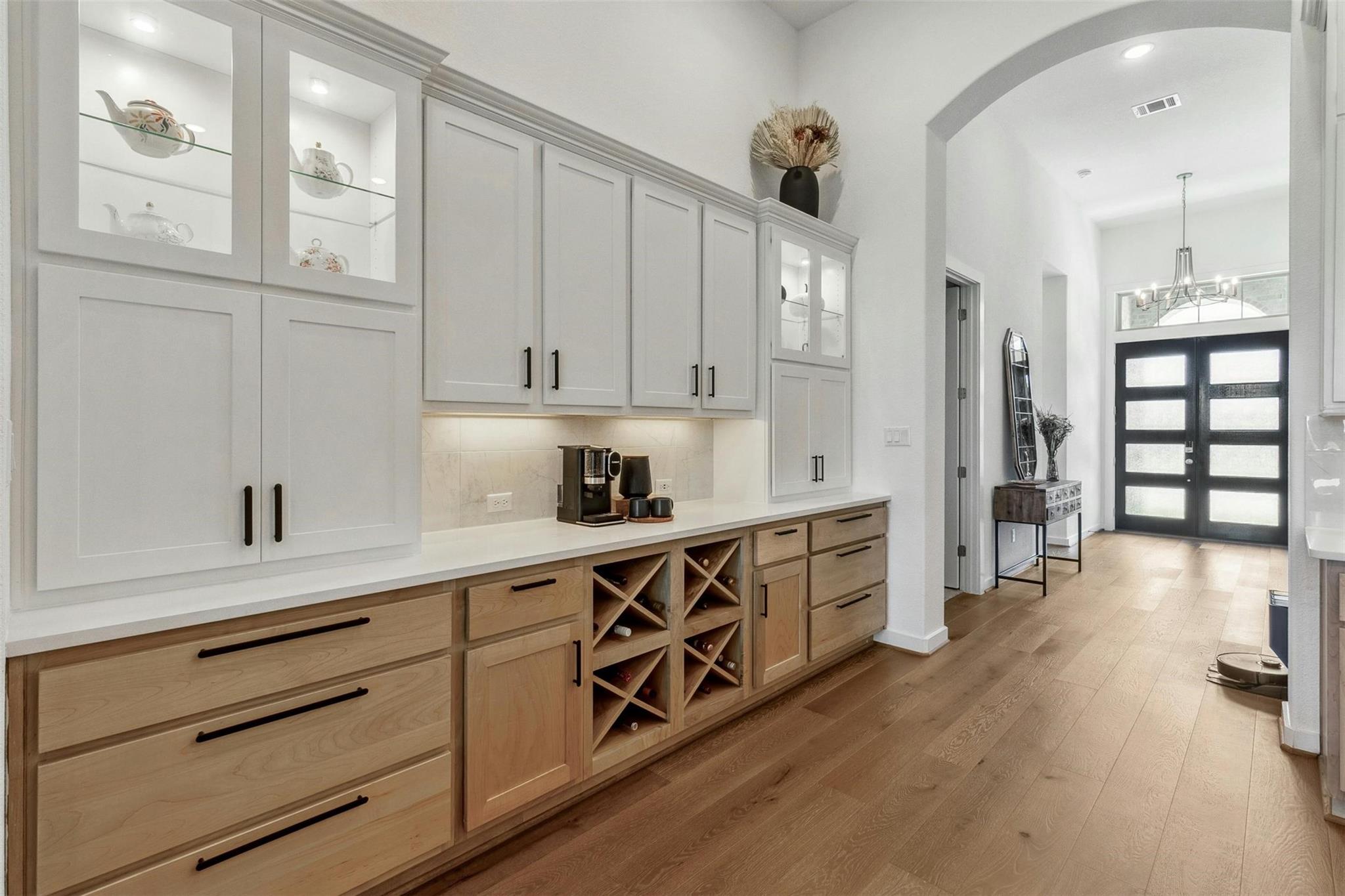 104 Rainbow Valley Trl, San Marcos, TX 78666