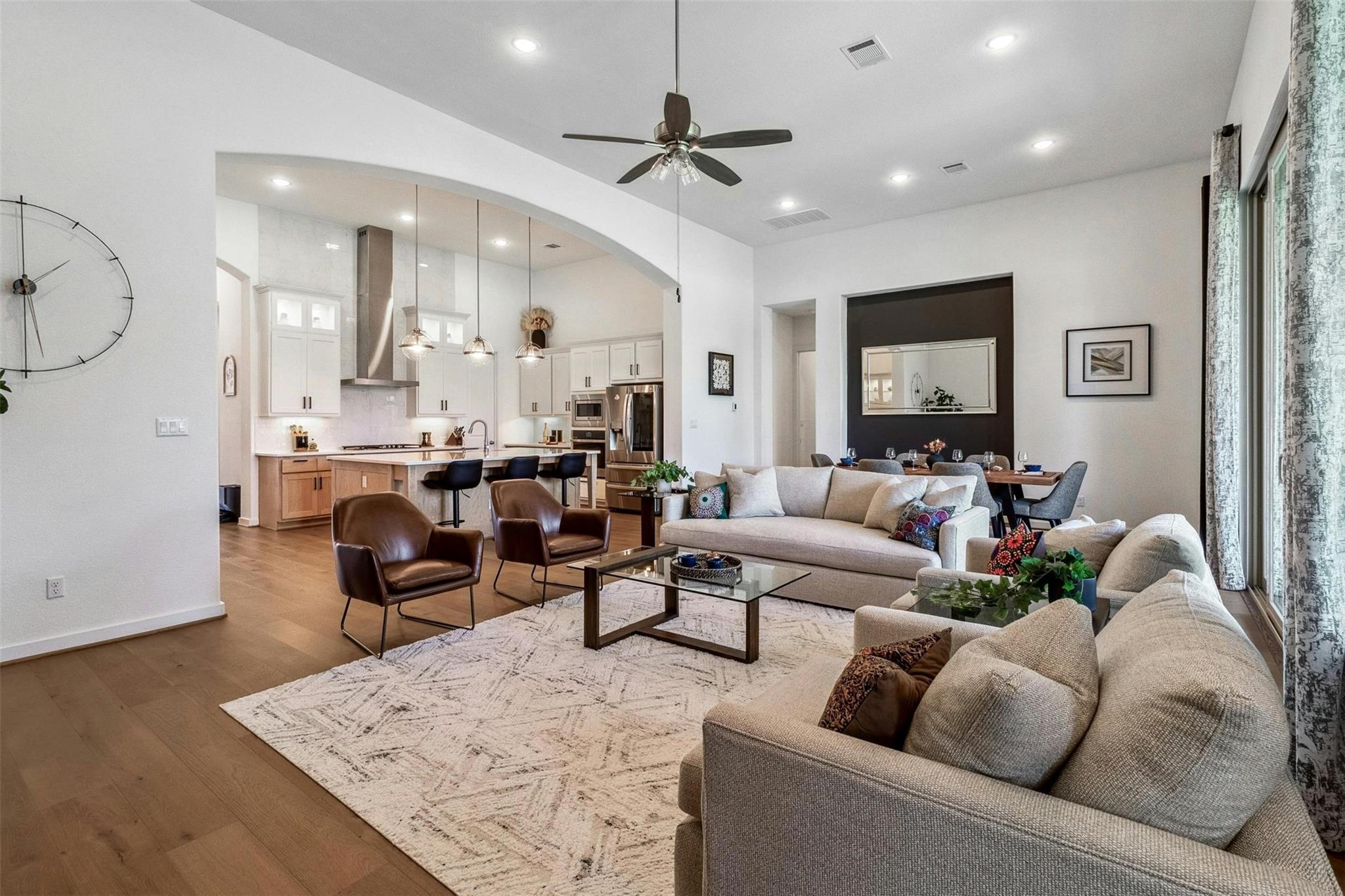 104 Rainbow Valley Trl, San Marcos, TX 78666