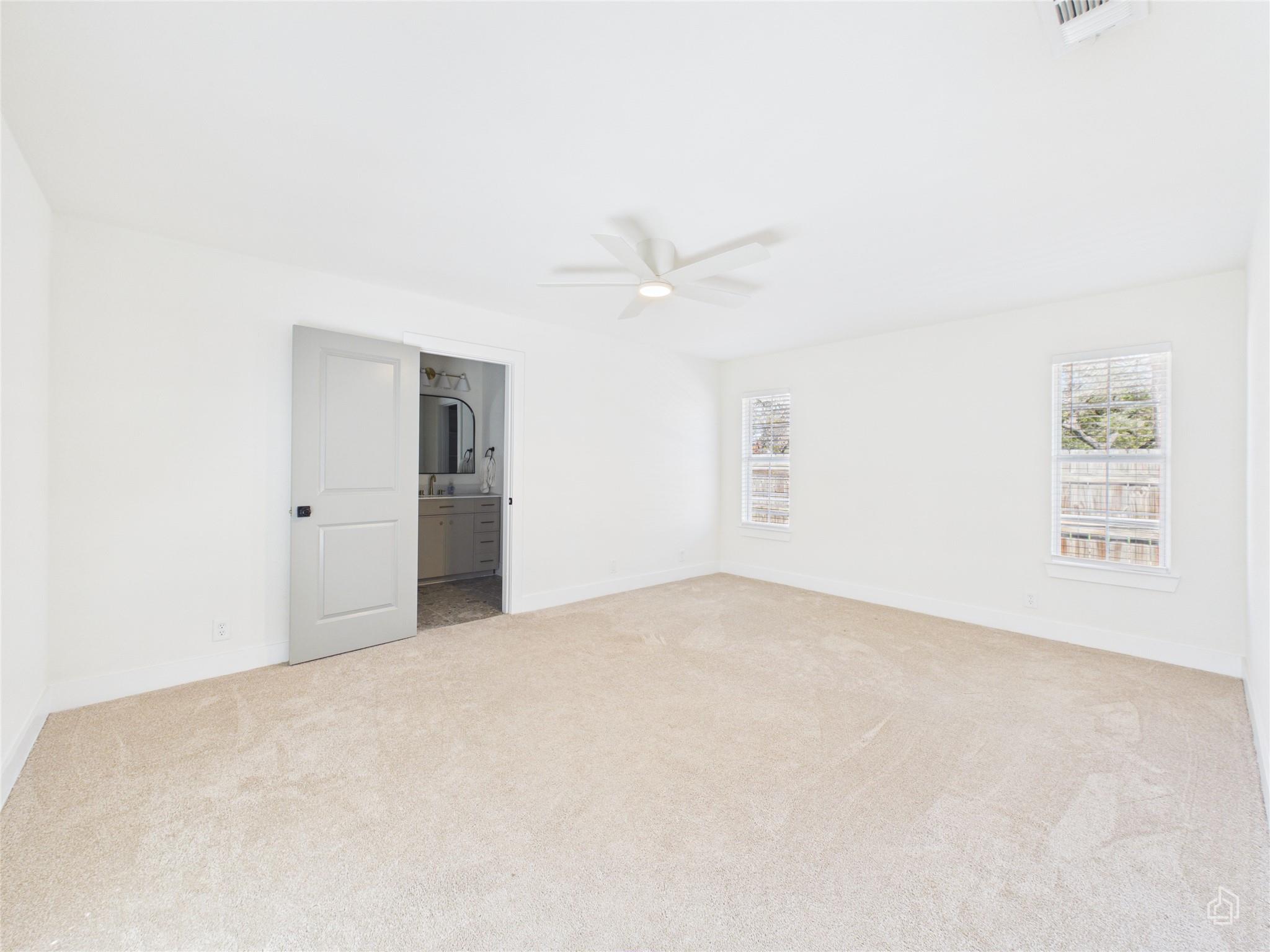 9400 Longvale Dr, Austin, TX 78729