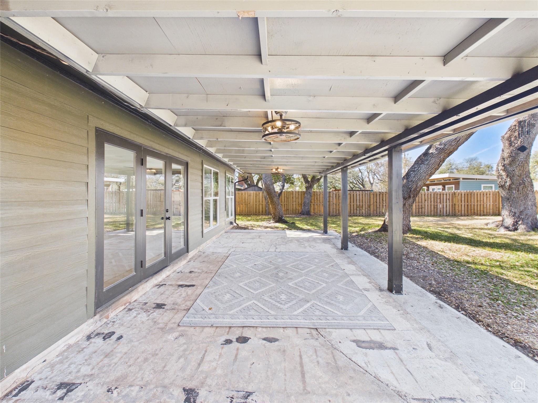 9400 Longvale Dr, Austin, TX 78729