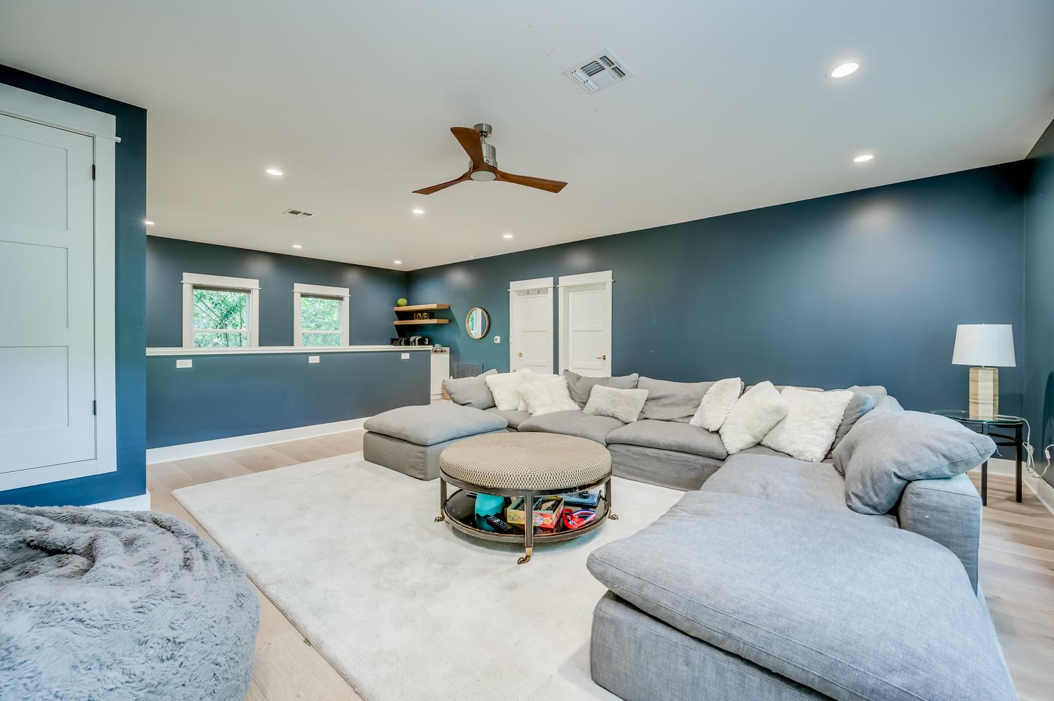 2601 Buckminister Ct, Austin, TX 78746