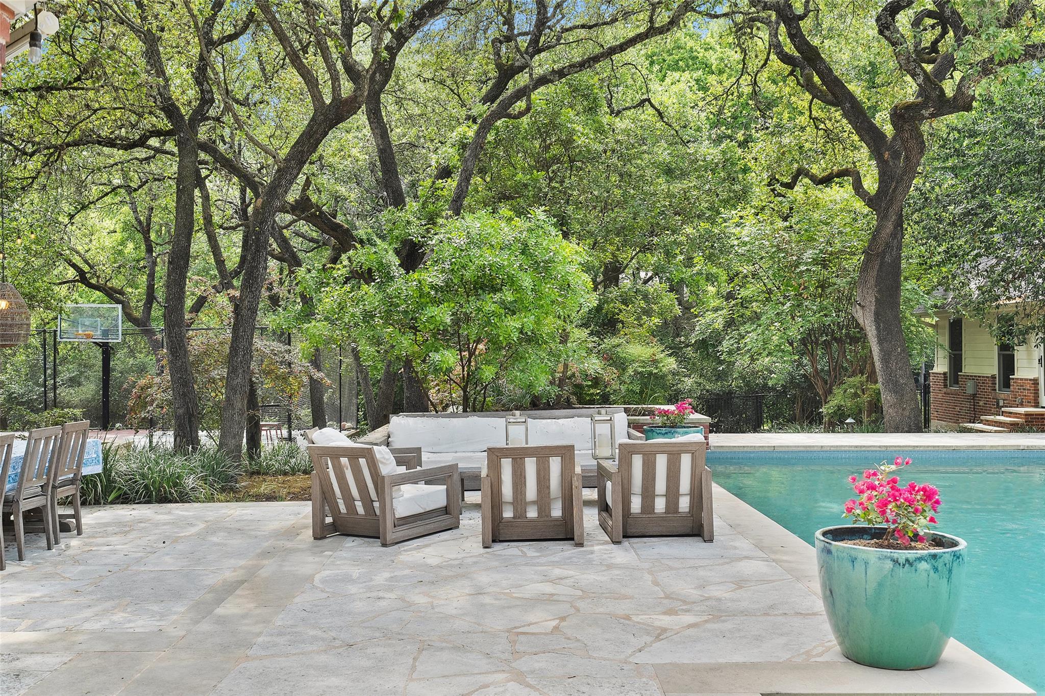 2601 Buckminister Ct, Austin, TX 78746