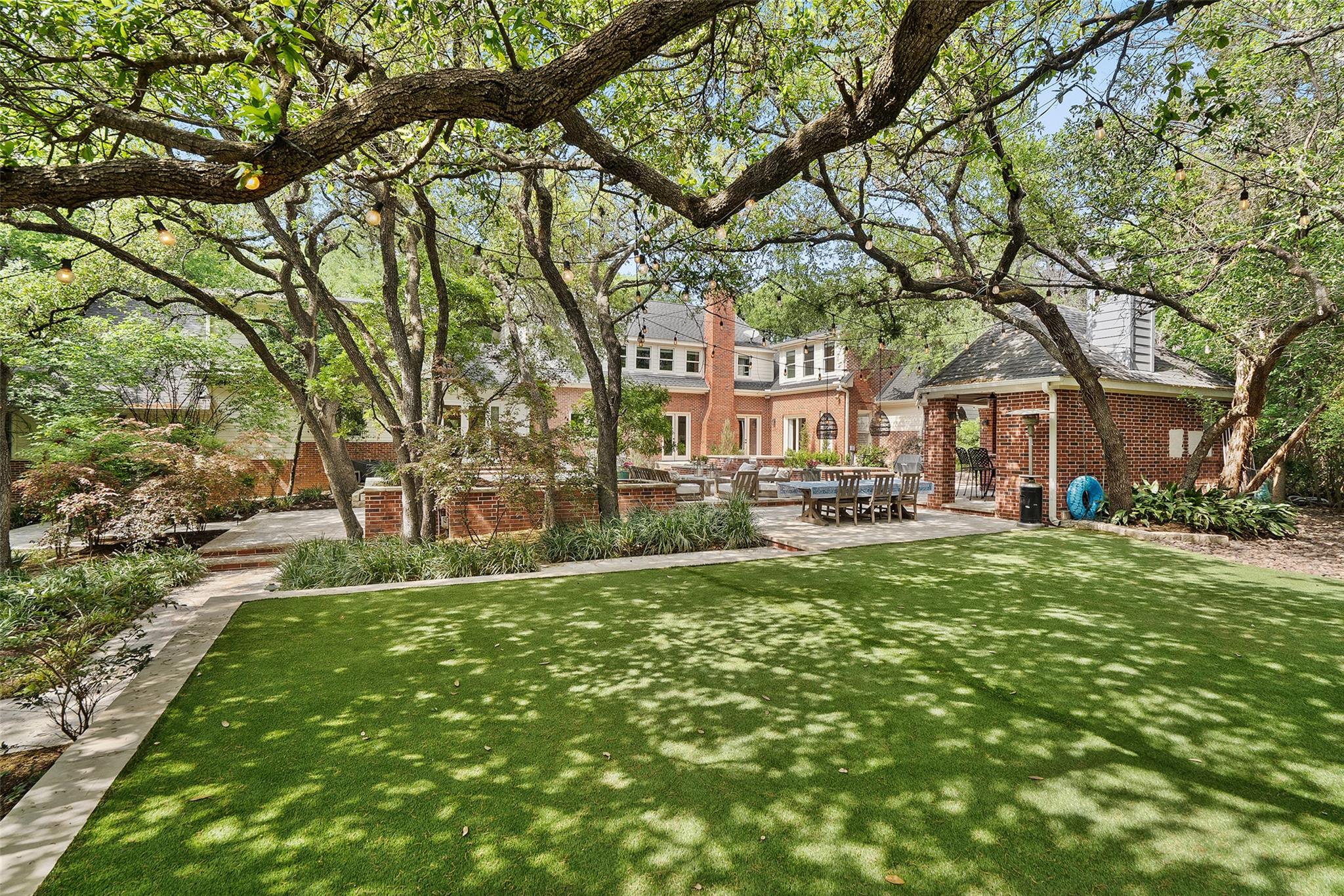 2601 Buckminister Ct, Austin, TX 78746