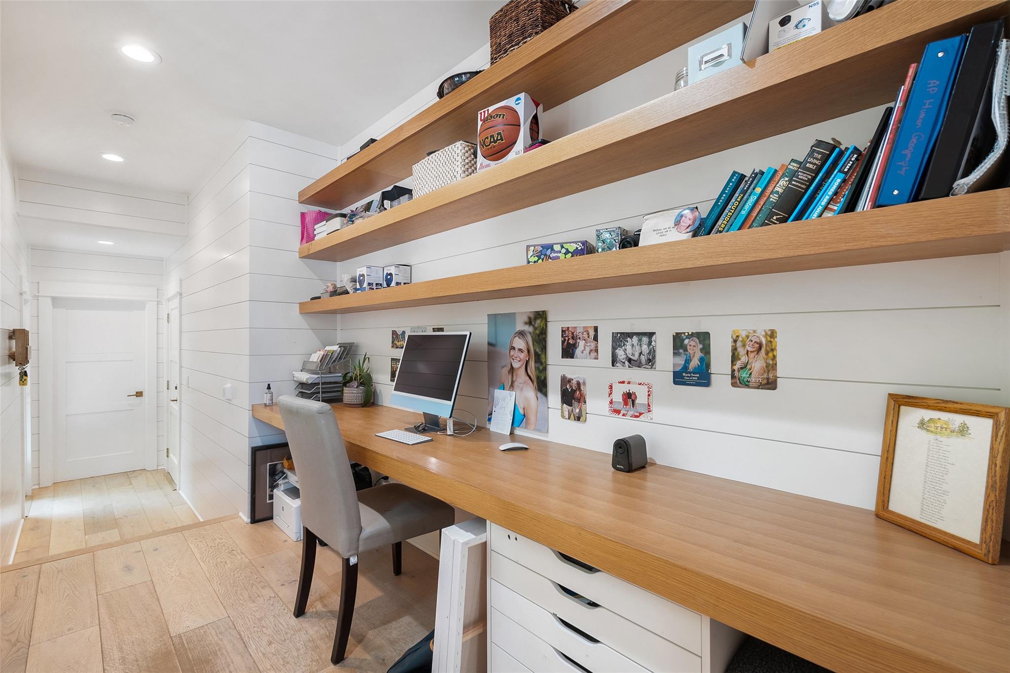 2601 Buckminister Ct, Austin, TX 78746