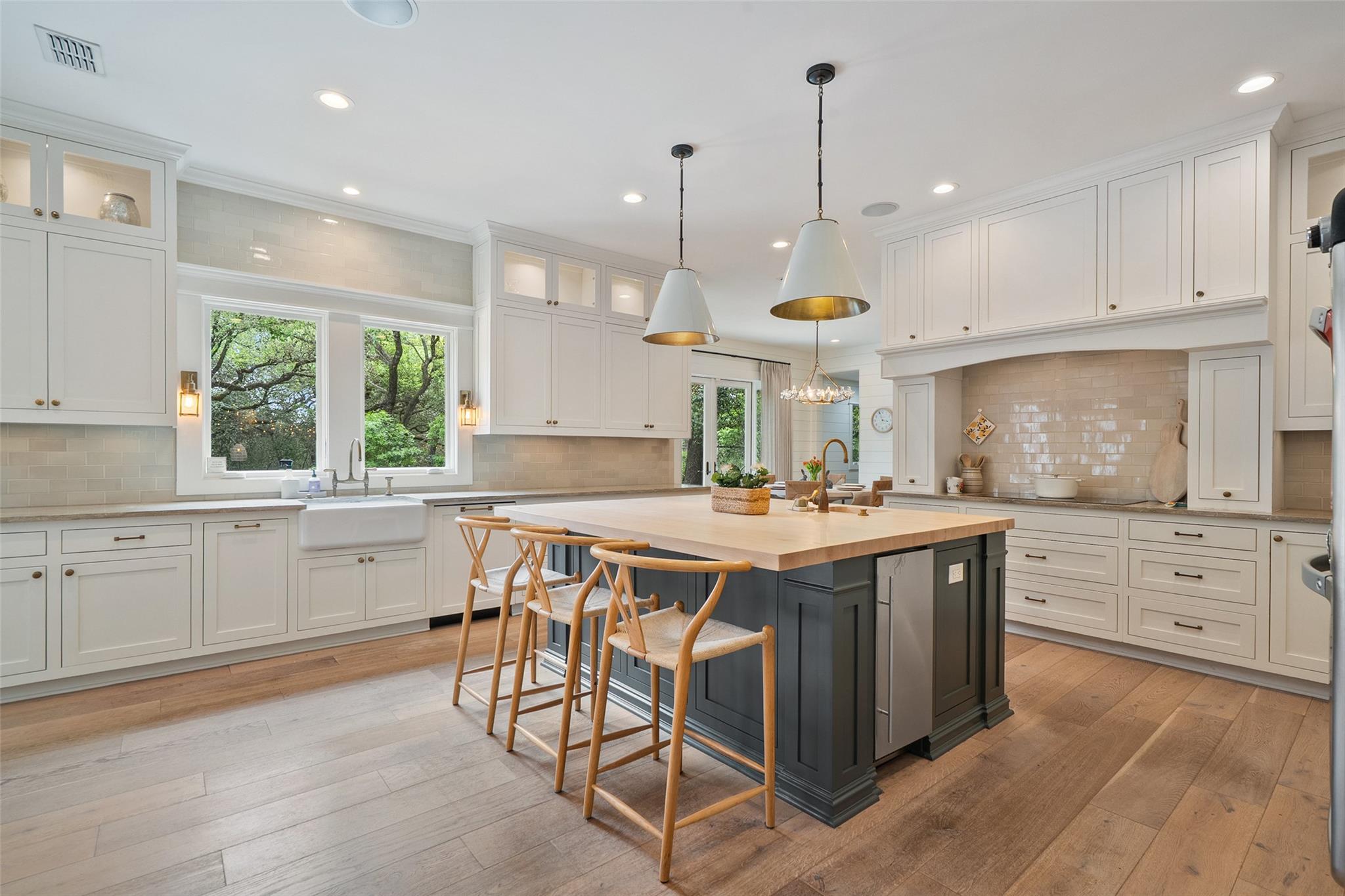 2601 Buckminister Ct, Austin, TX 78746