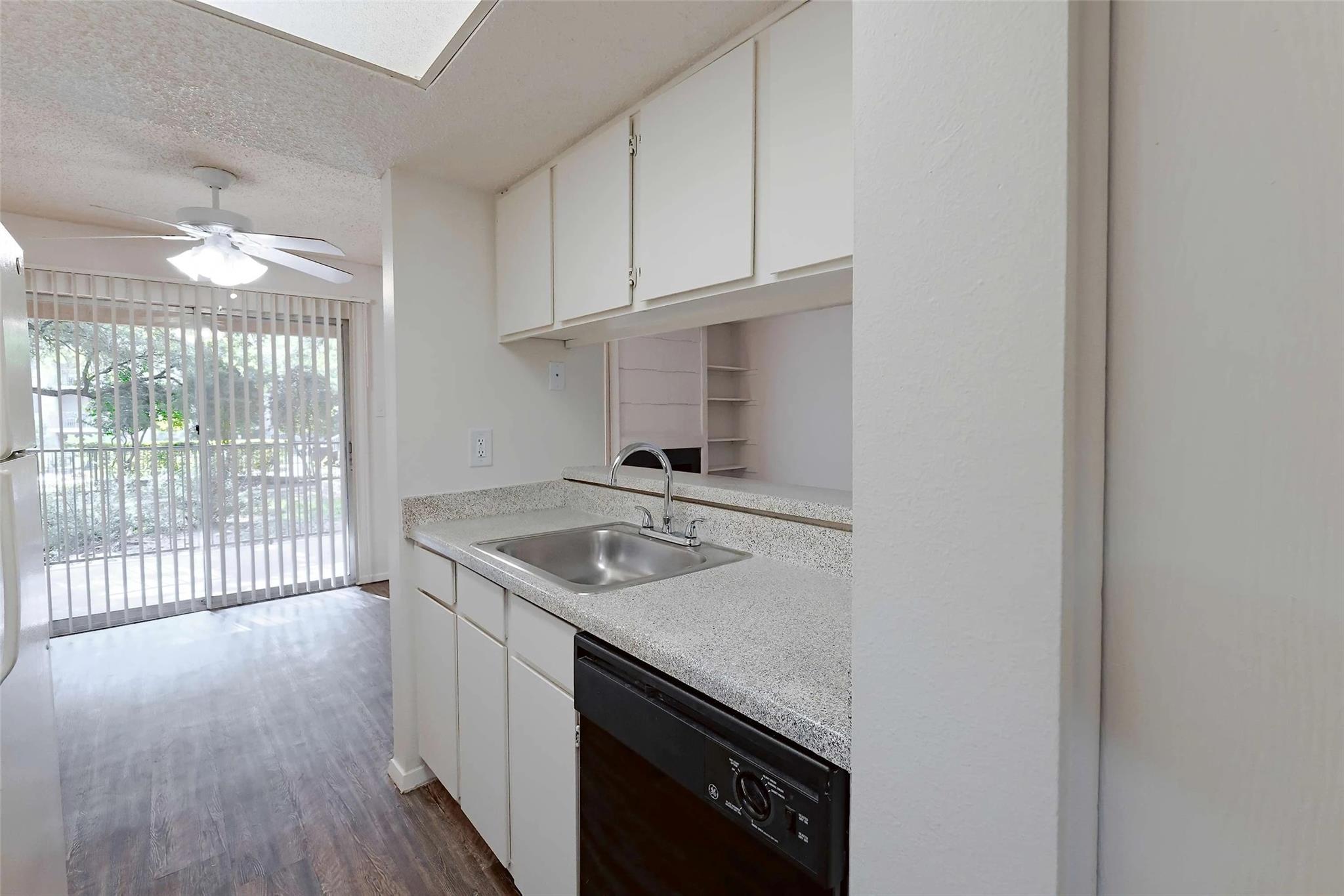 3600 Greystone Dr # 1208, Austin, TX 78731