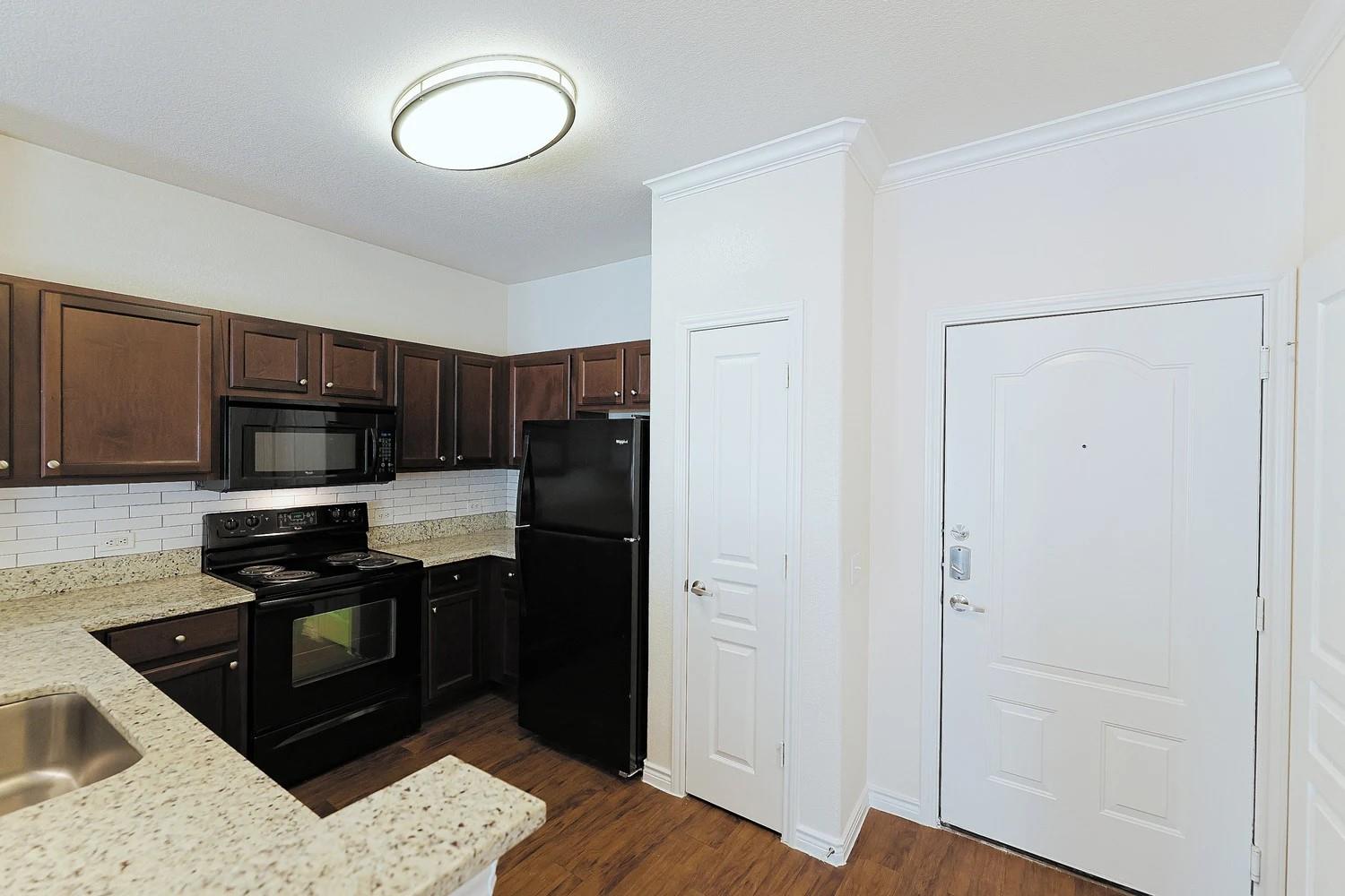 9900 McNeil Dr # 7-07305, Austin, TX 78750