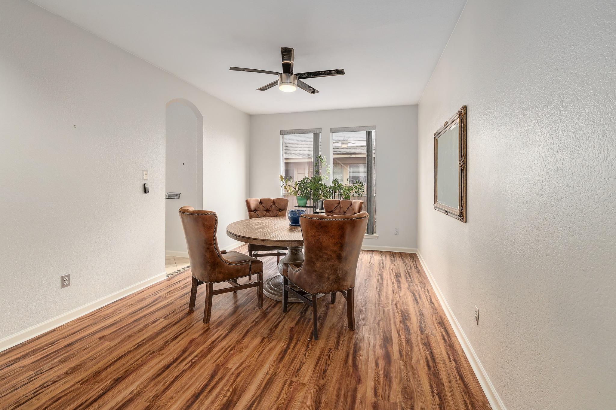 500 Red Hawk Dr, Leander, TX 78641