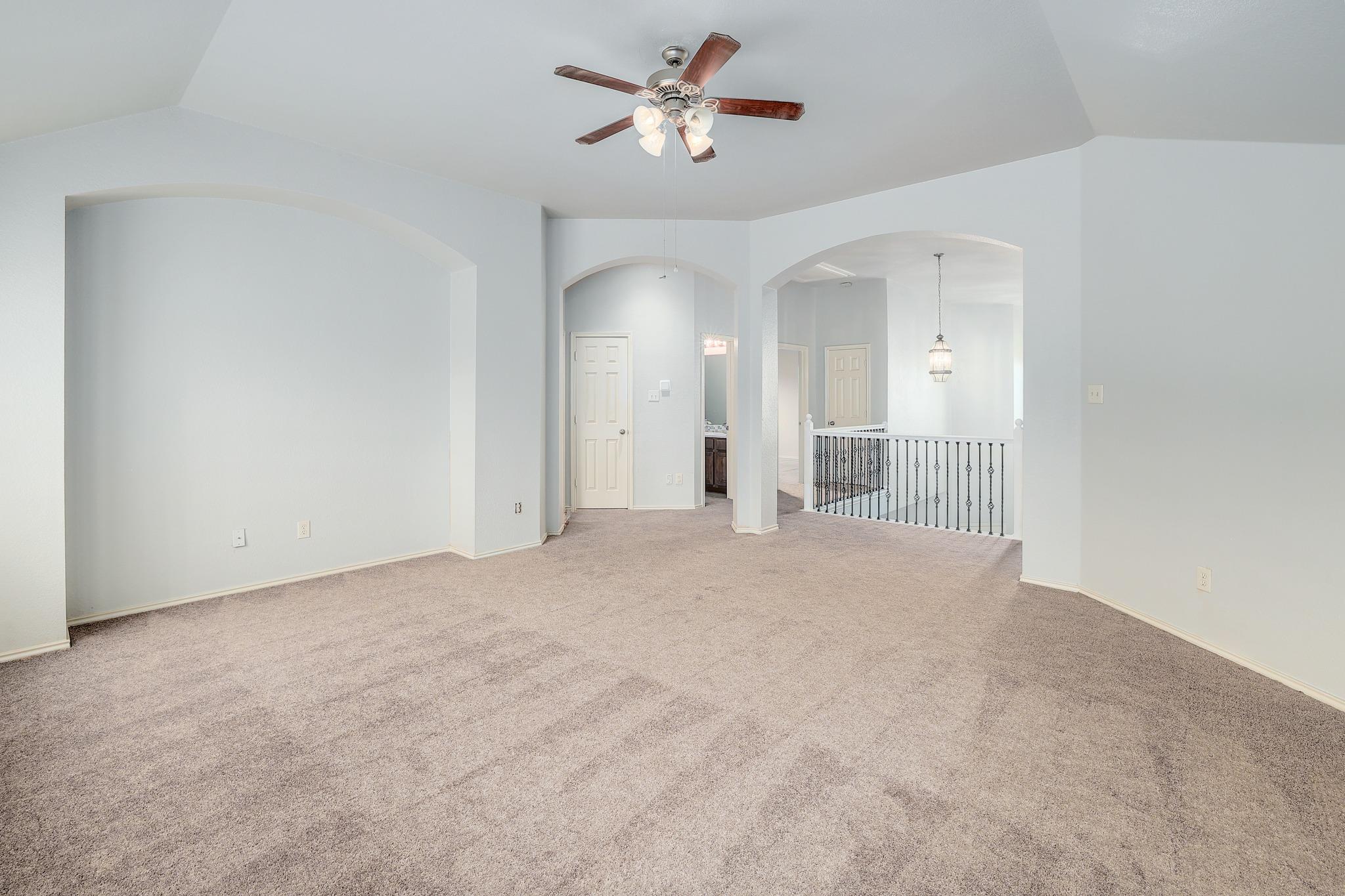 500 Red Hawk Dr, Leander, TX 78641