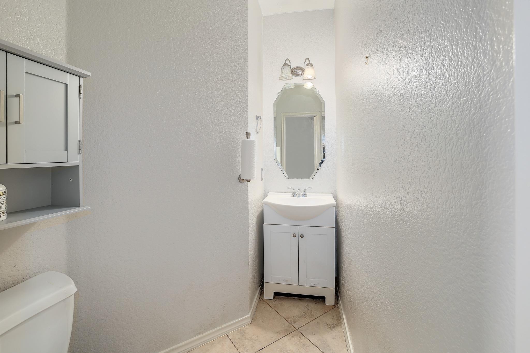 500 Red Hawk Dr, Leander, TX 78641