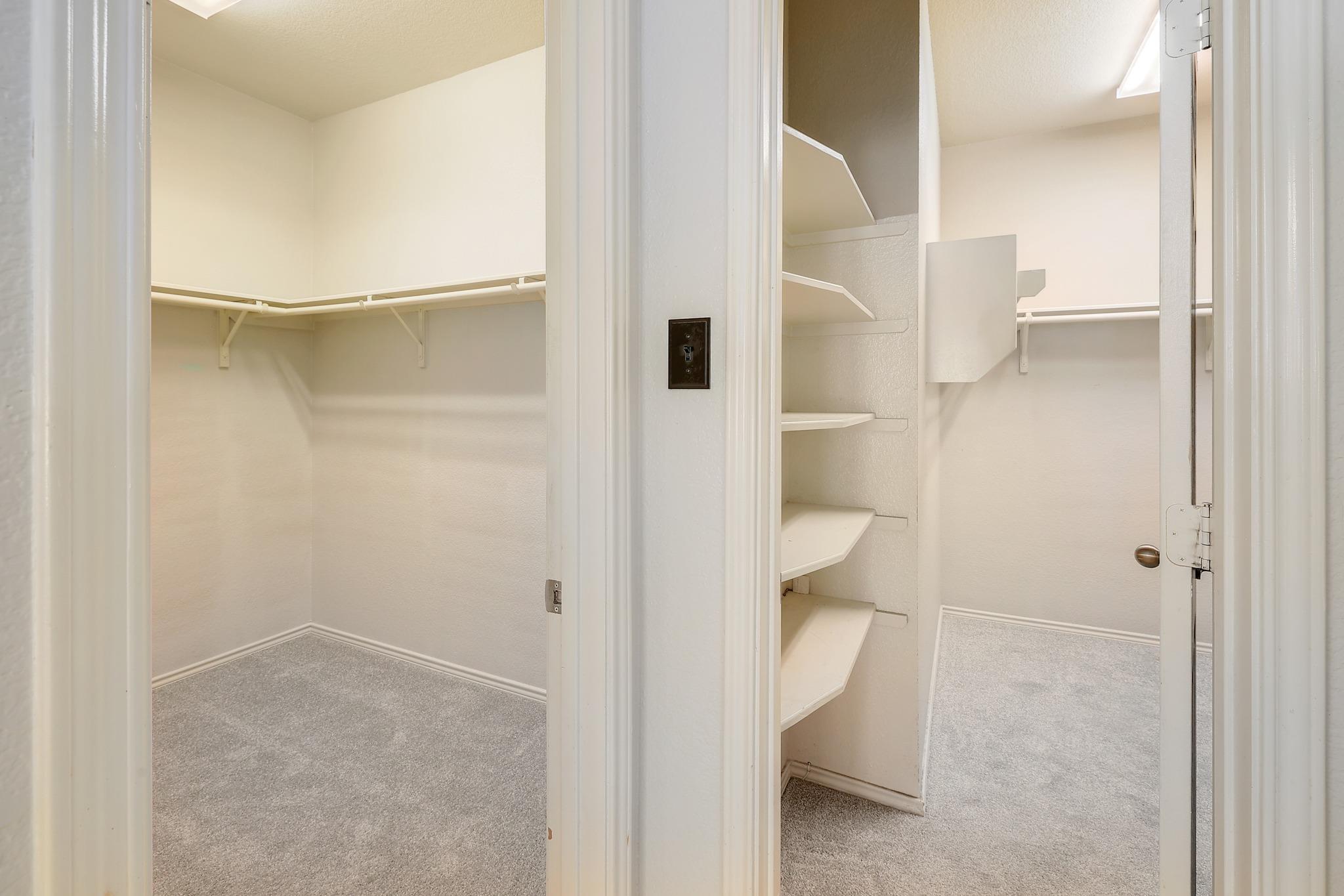 500 Red Hawk Dr, Leander, TX 78641