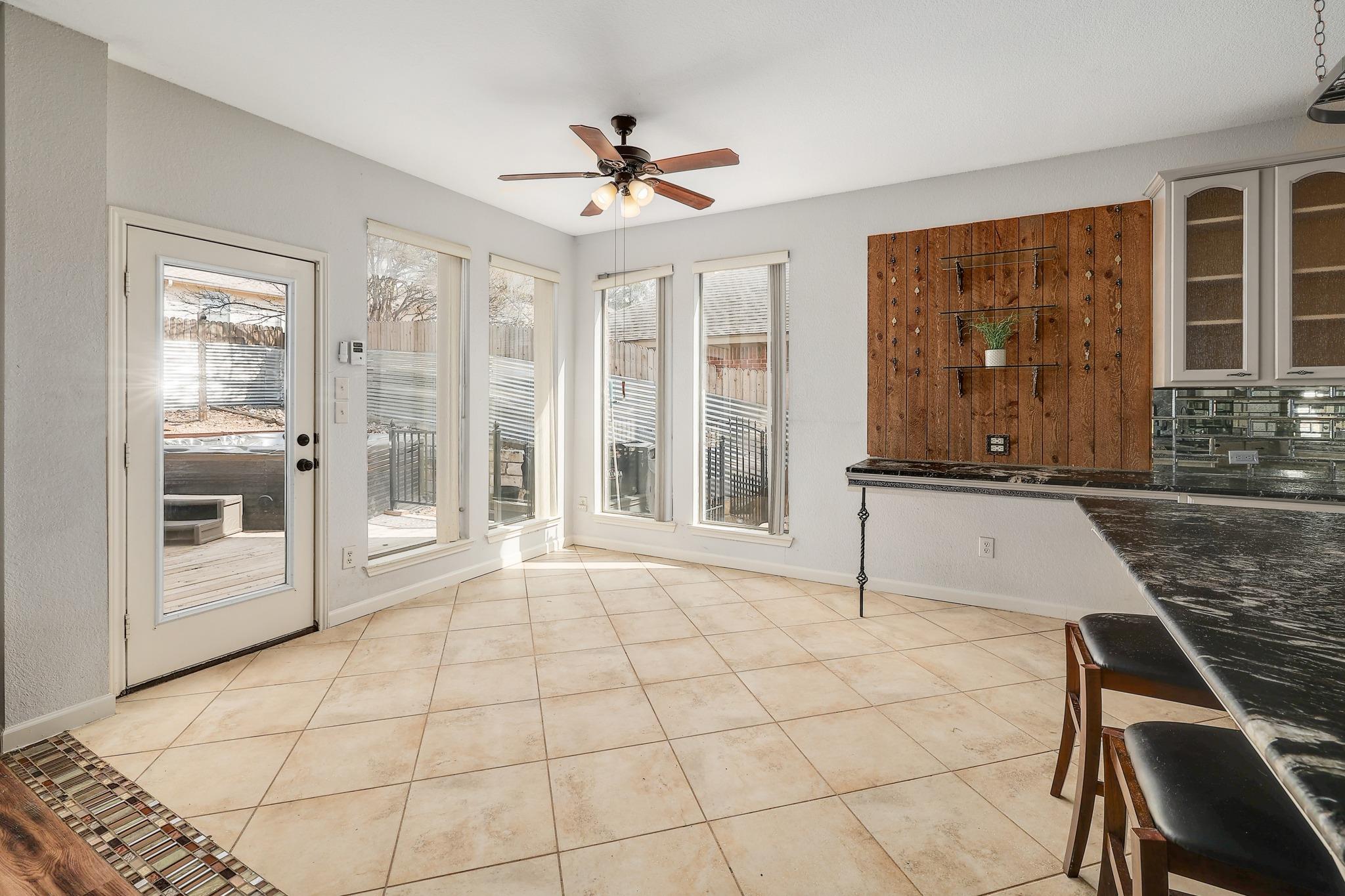 500 Red Hawk Dr, Leander, TX 78641