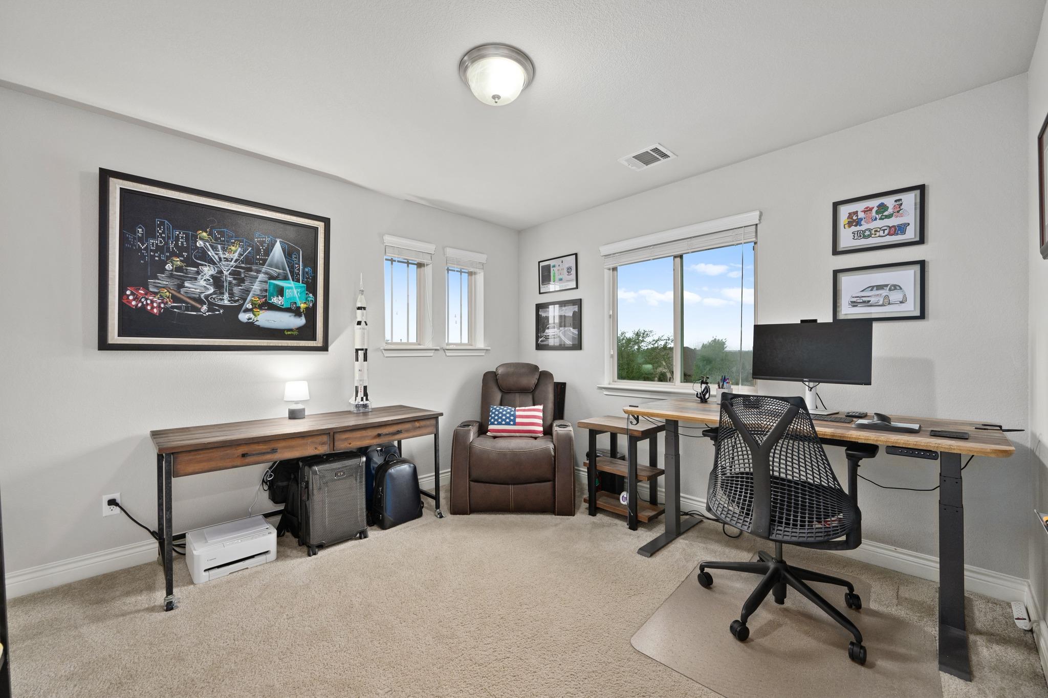 144 Mount Ellen St, Hutto, TX 78634