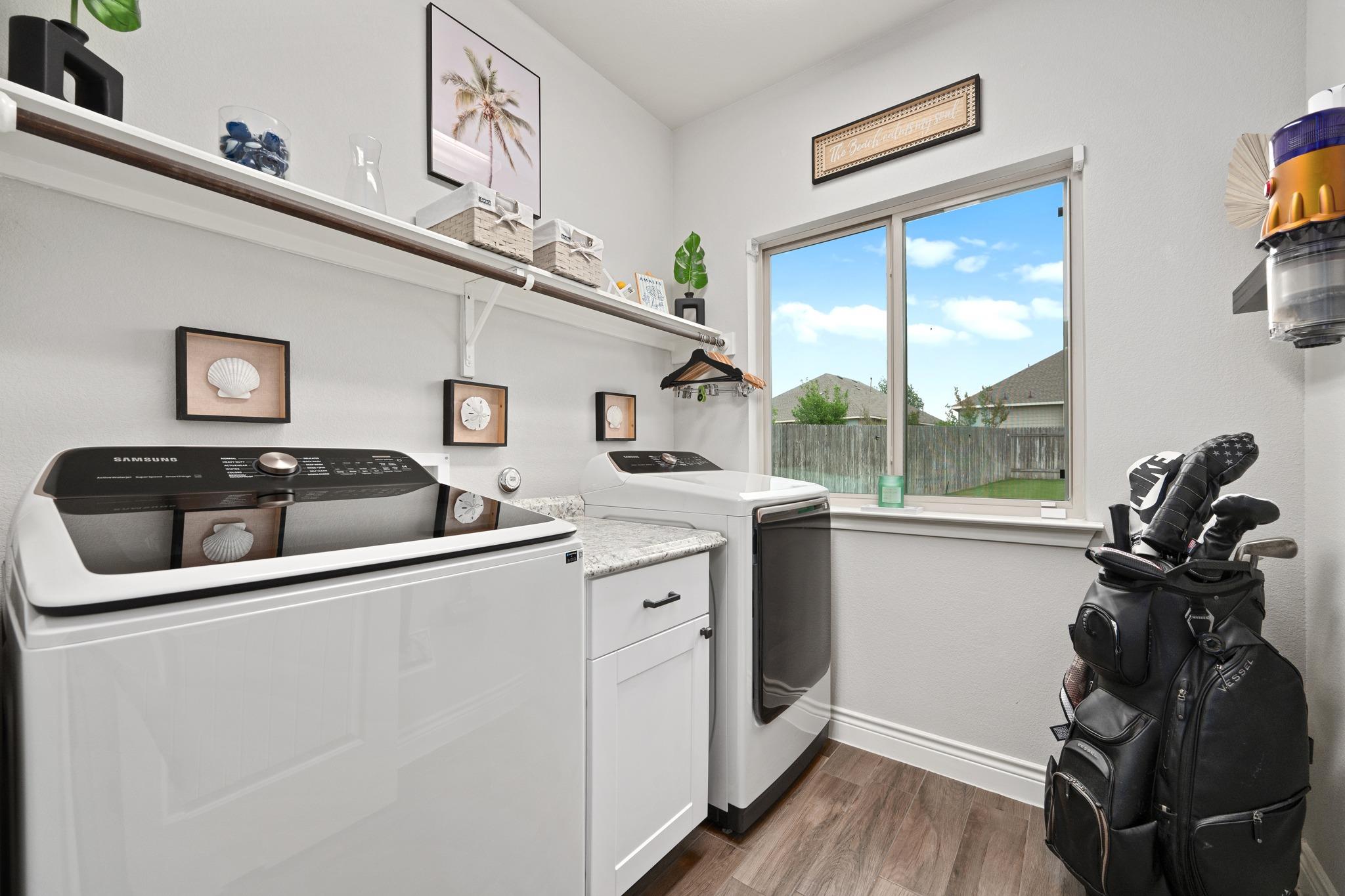 144 Mount Ellen St, Hutto, TX 78634