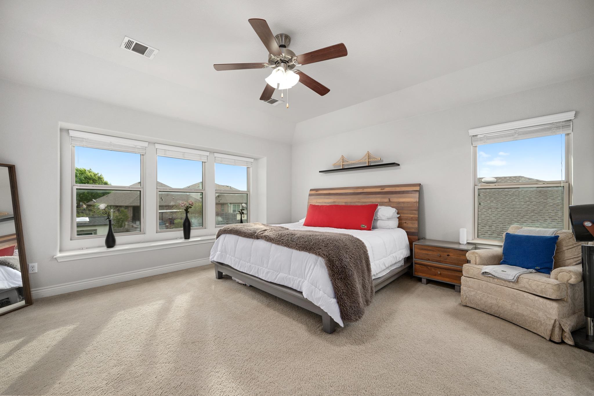 144 Mount Ellen St, Hutto, TX 78634