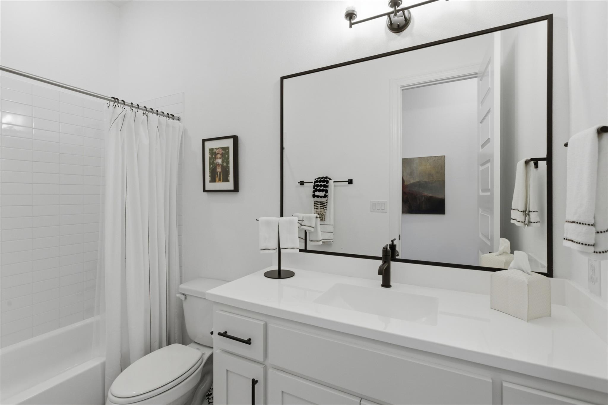 6101 Diversion Cir, Lago Vista, TX 78645