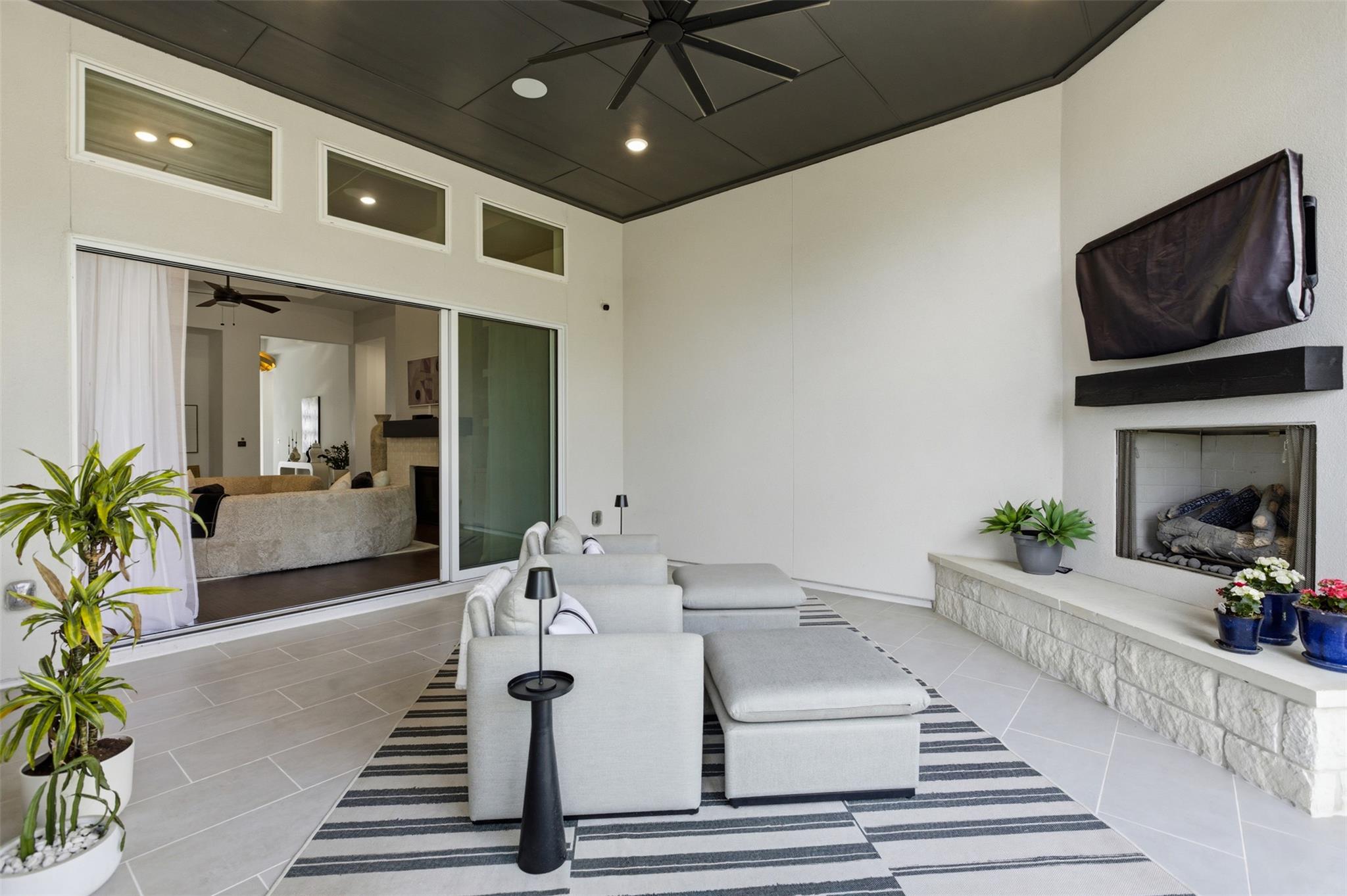 6101 Diversion Cir, Lago Vista, TX 78645