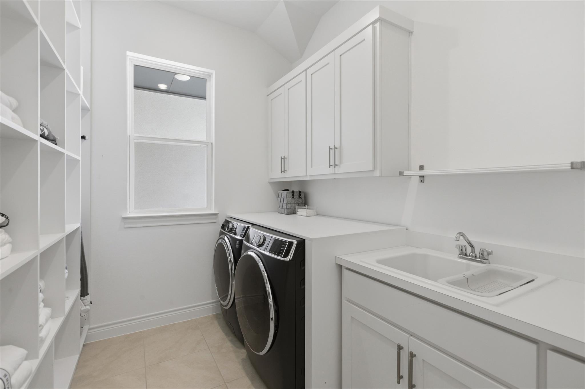 6101 Diversion Cir, Lago Vista, TX 78645