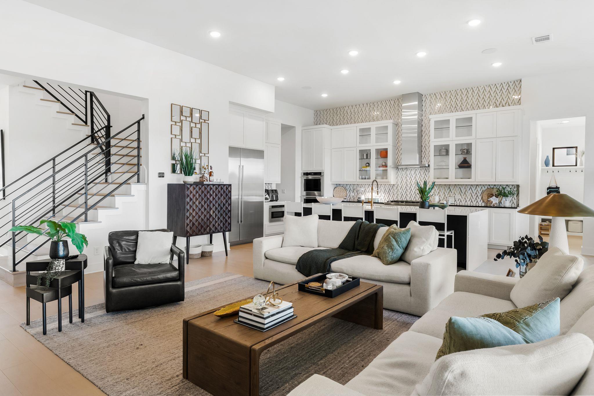 17016 Sanglier Dr, Austin, TX 78738